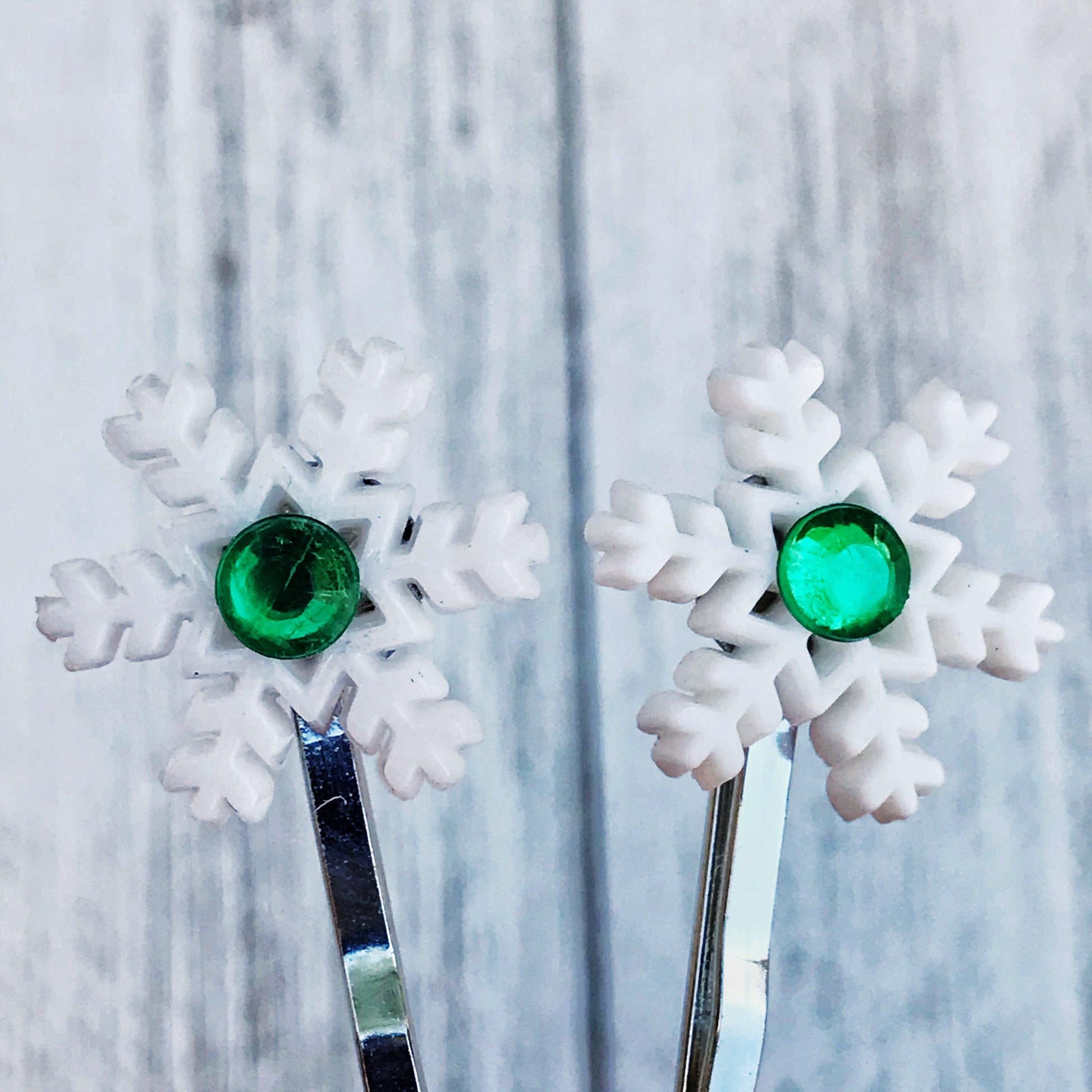 Snowflake Hair Pin, Christmas Hair Clip, Winter Barrette, Snowflake Hair Accessories, Snowflake Bobby Pin, Christmas Hair Pin, Womens Clips