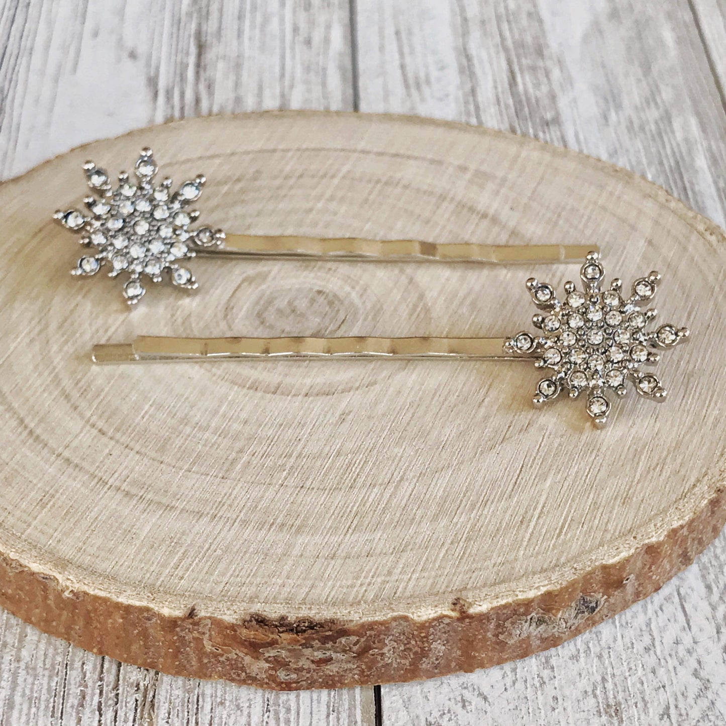 Snowflake Hair Pin, Christmas Hair Pin, Winter Hair Pin, Rhinestone Hair Clip, Snowflake Bobby Pin, Snowflake Jewelry, Holiday Hair Barrette