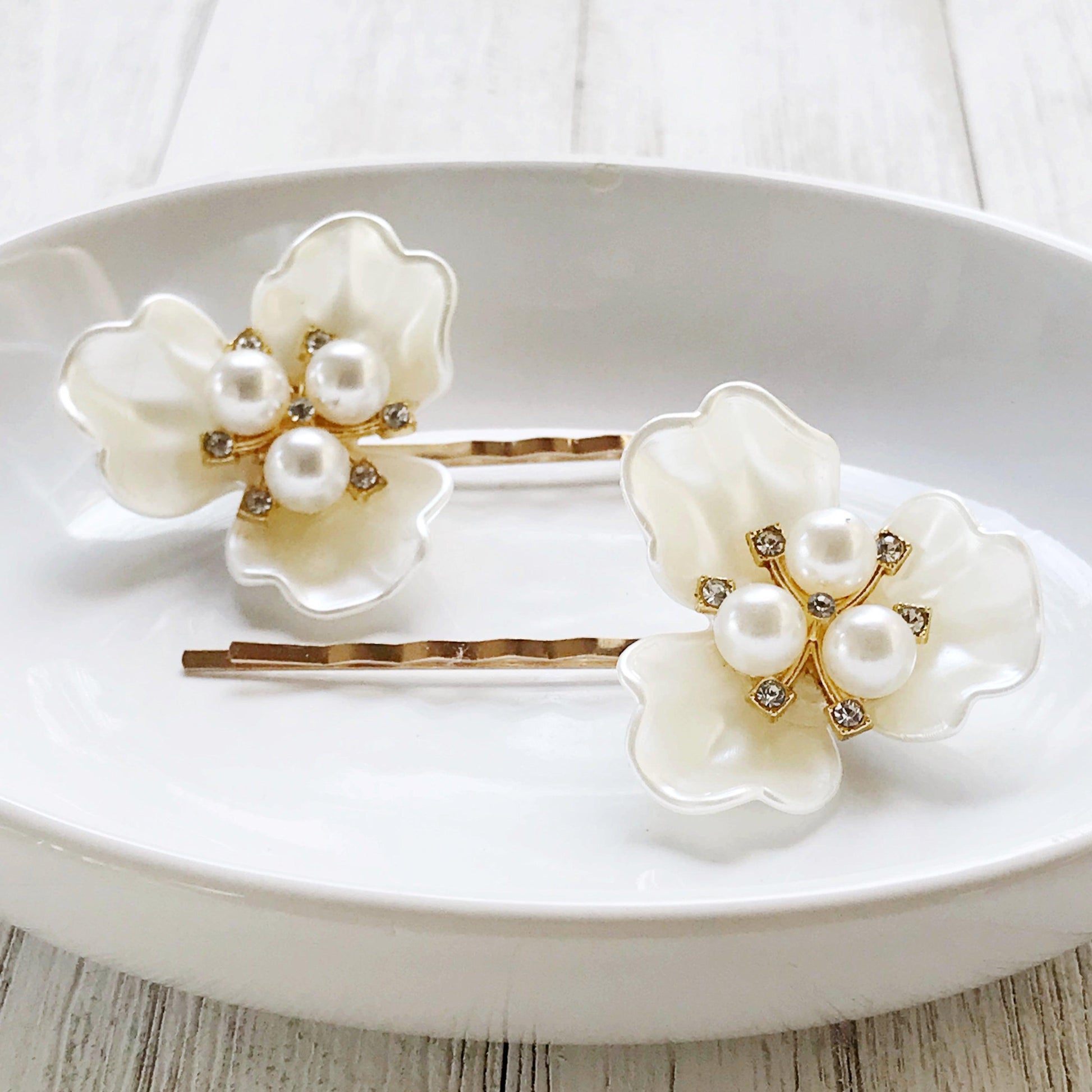 White Floral Pearl Hair Pin Set Women Bridal Hair Accessories Flower Bobby Pins