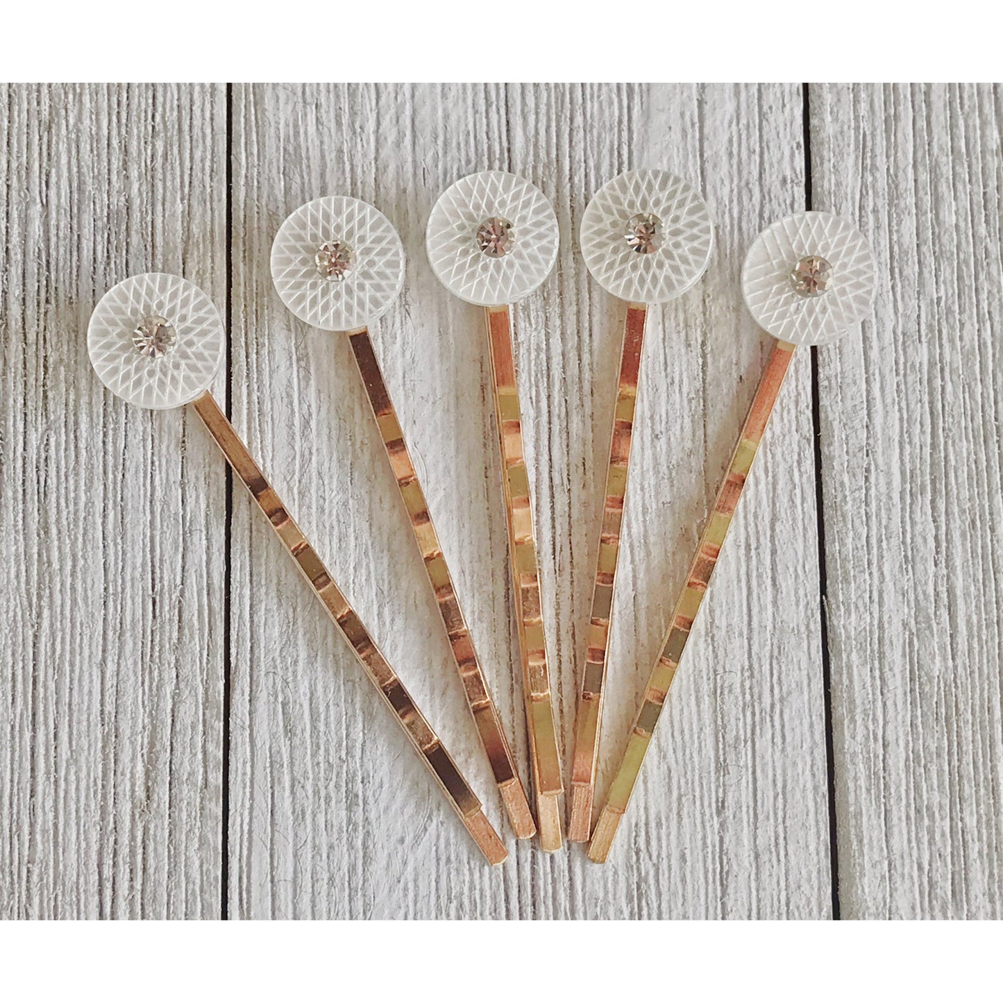 White Geometric Hair Pins