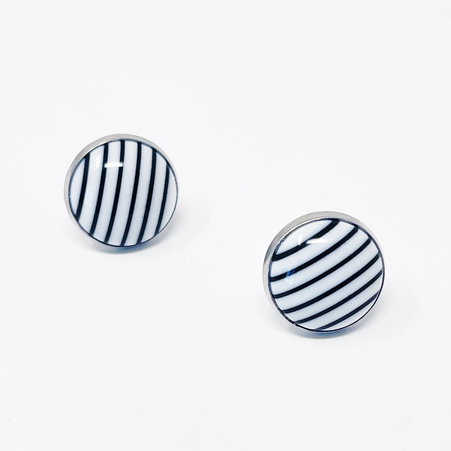 Black & White Striped Stud Earrings - Classic Modern Accessories