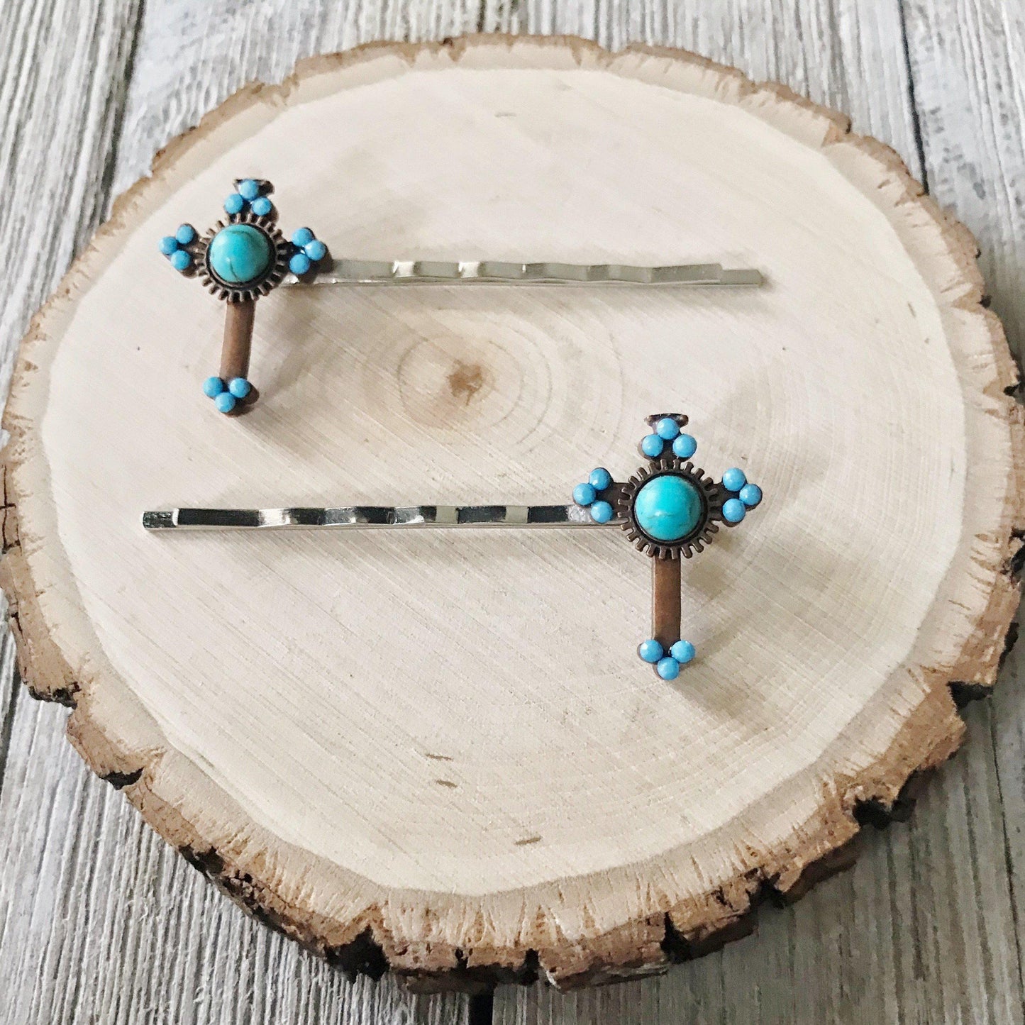 Boho Turquoise Cross Hair Pins: Chic and Stylish Accessories