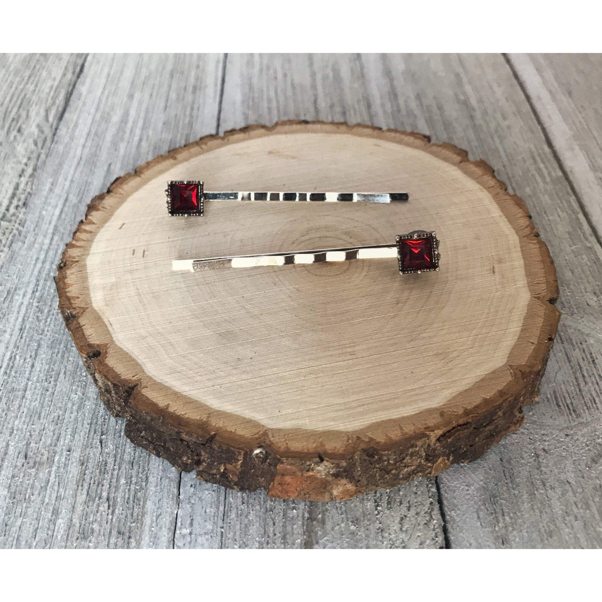 Red Acrylic Square Hair Pins: Boho Chic Accessories for Unique Hairstyles