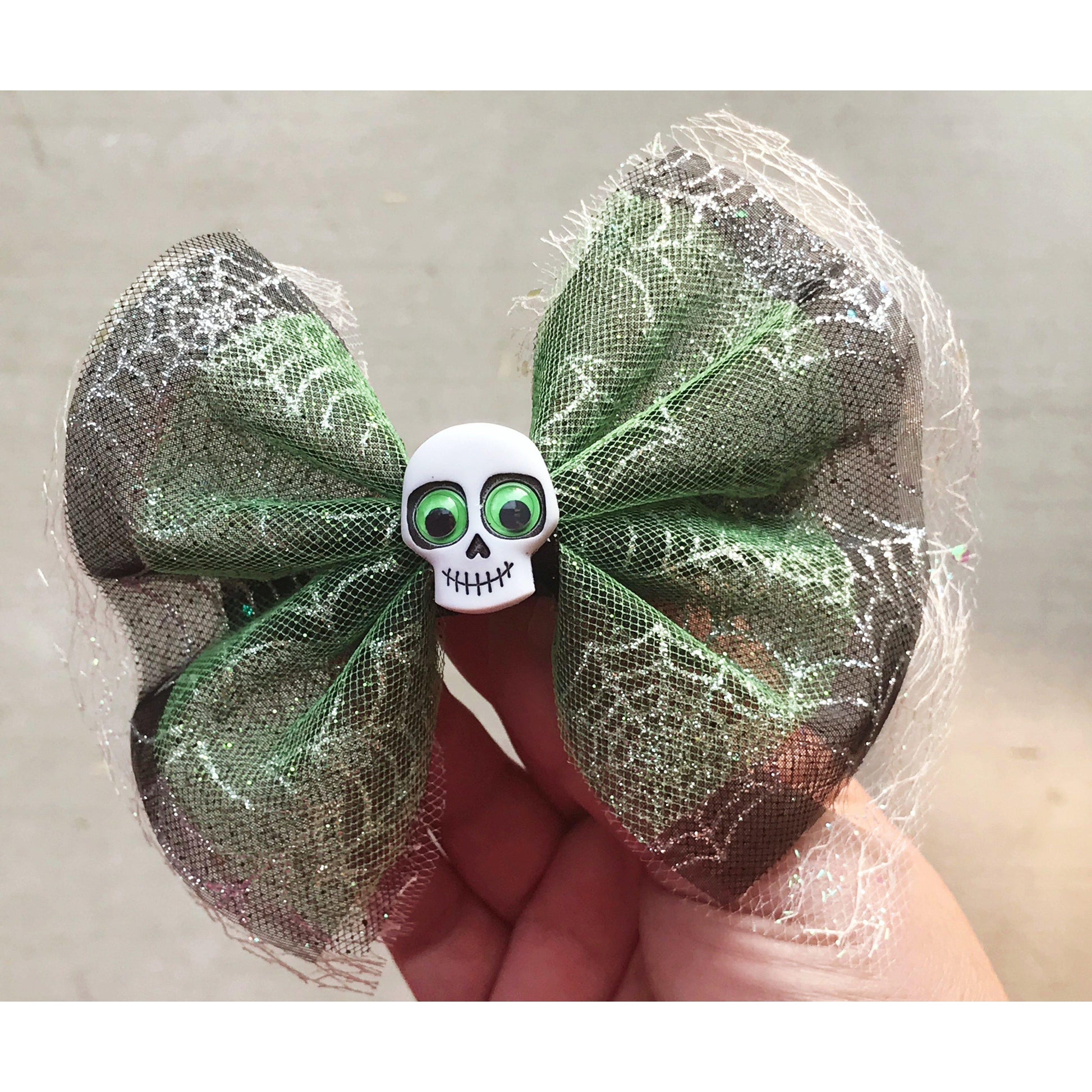 Skeleton Halloween Hair Bow - Spooky and Playful Hair Accessory