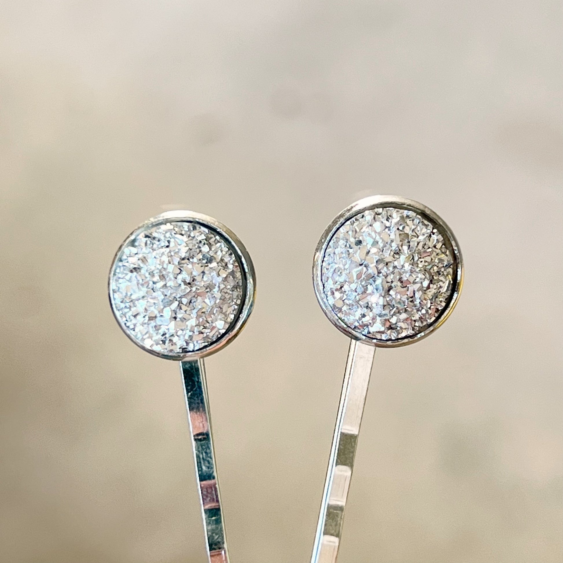 Silver Druzy Hair Pins: Sparkling Accents for Stylish Hairstyles