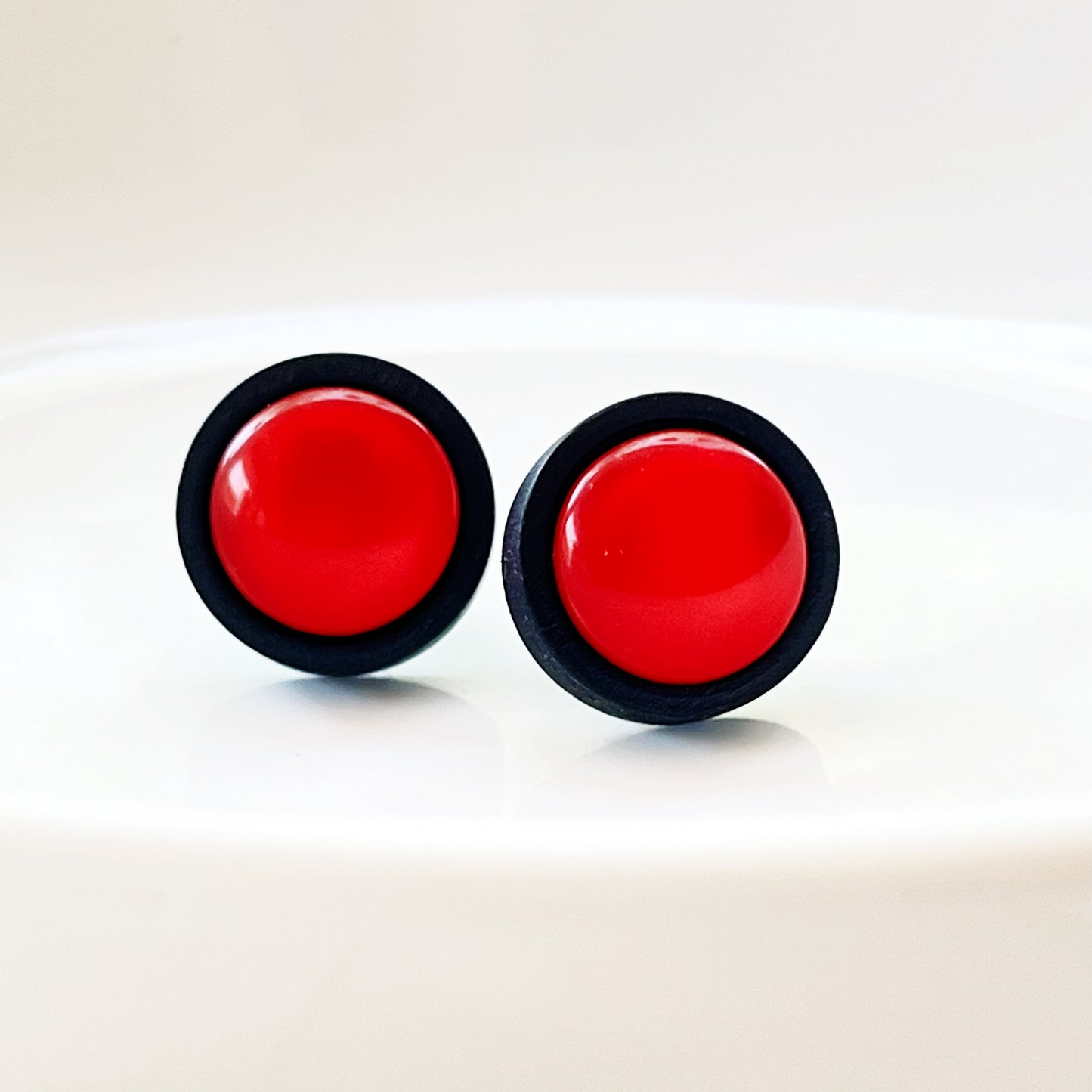 Red Resin Black Wood Unisex Stud Earrings - Stylish & Versatile Accessories