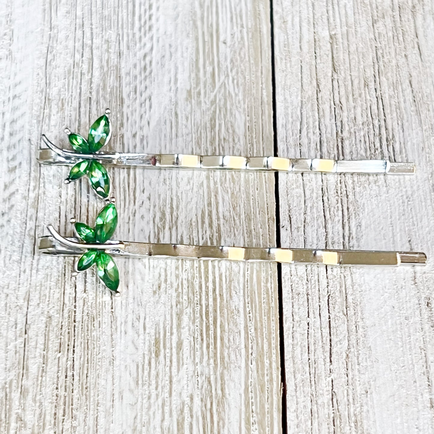 Green Rhinestone Dragonfly Hair Pins - Delicate Accents for Chic Hairstyles