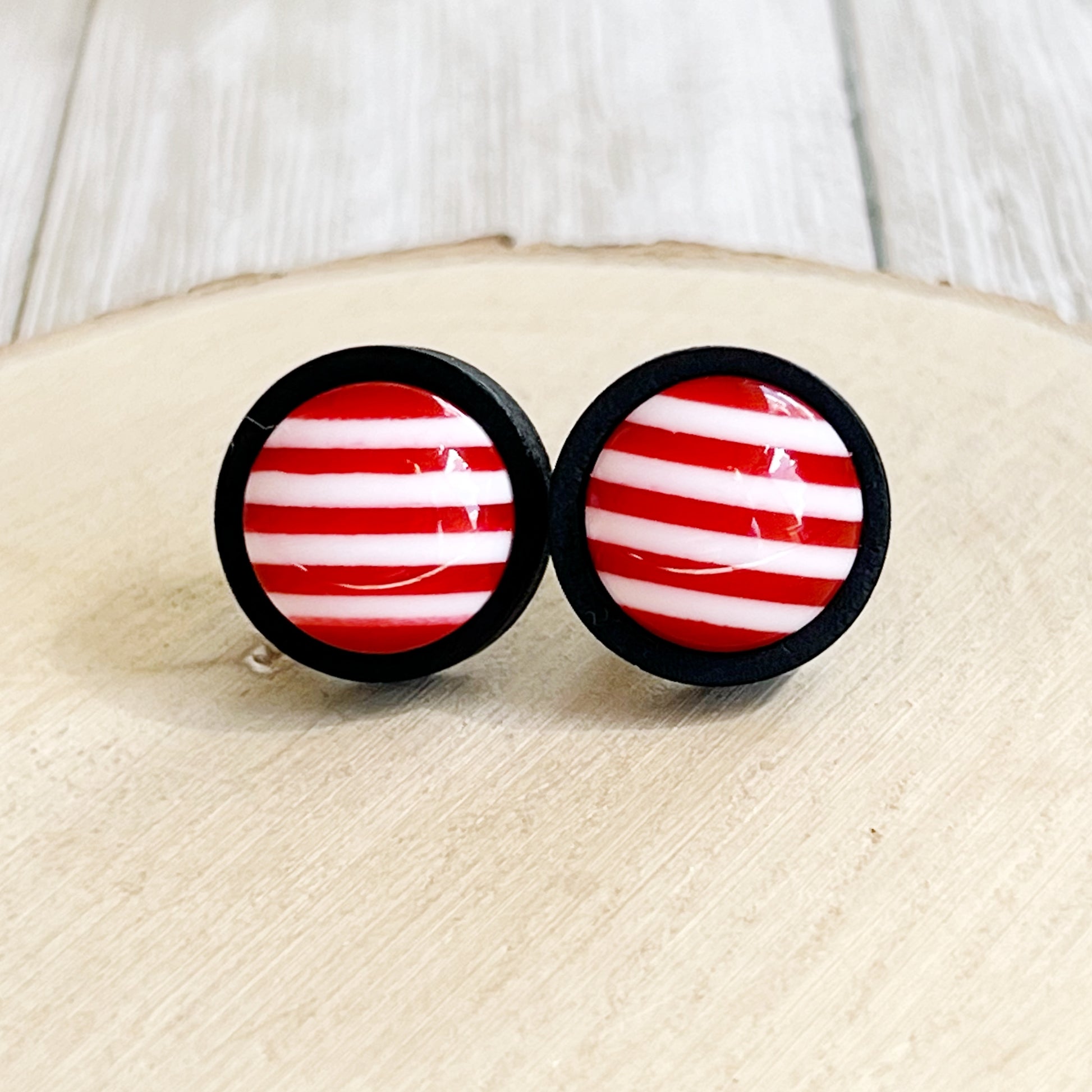 Red & White Striped Unisex Black Wood Stud Earrings: Bold & Versatile Accessories for Any Outfit