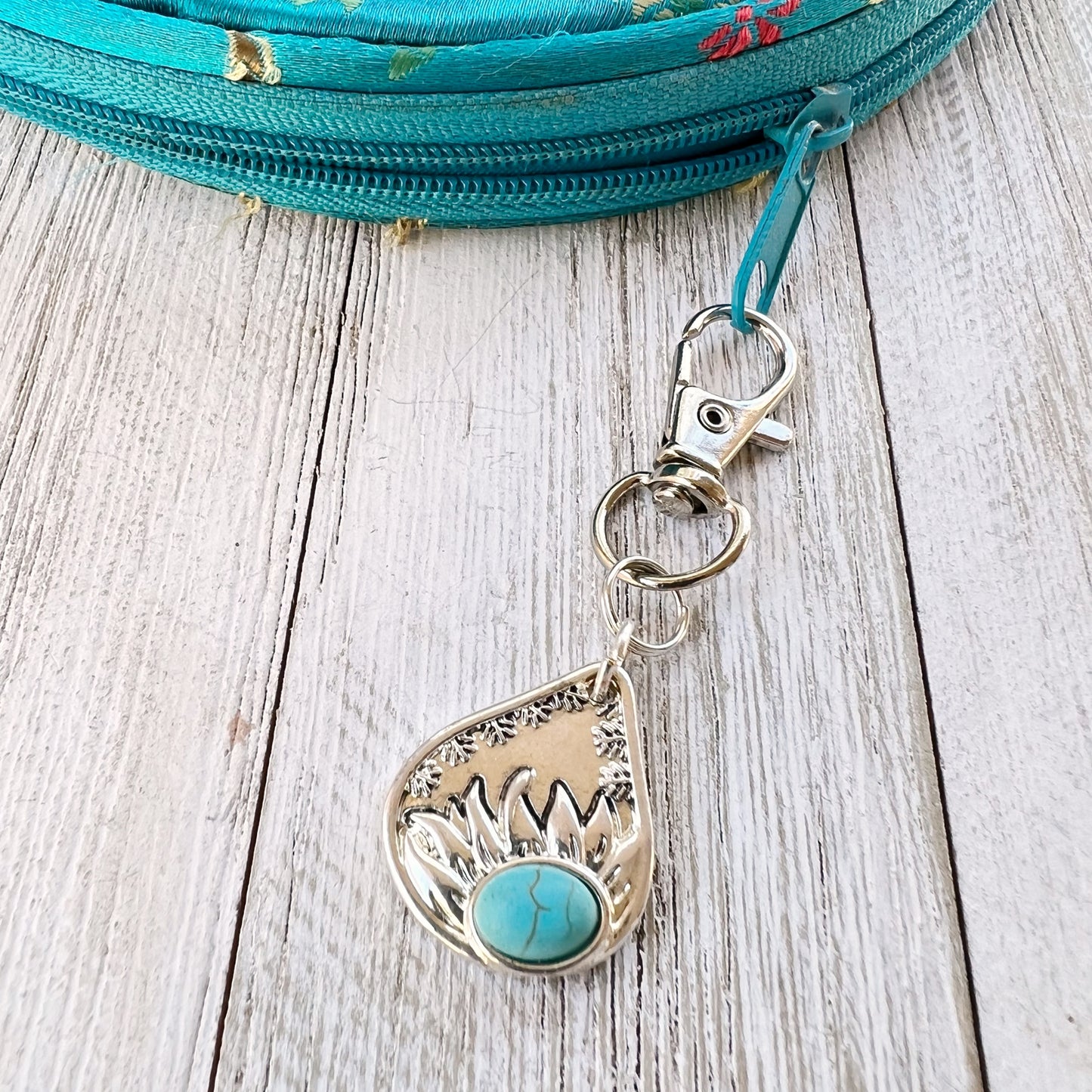 Turquoise Sunflower Zipper Handbag Charm: Stylish Accent for Your Western-Inspired Look