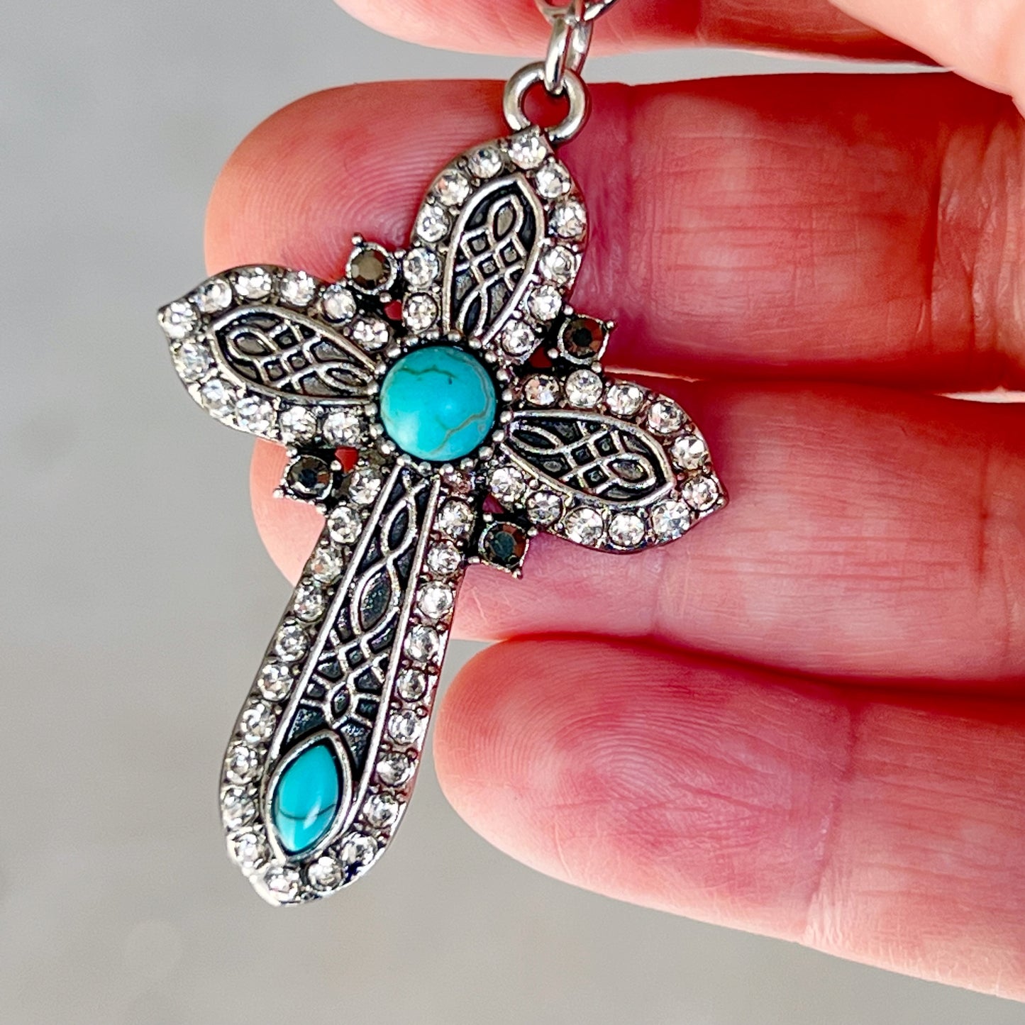 Turquoise Silver Cross Western Zipper Handbag Charm: Stylish Southwestern Accent