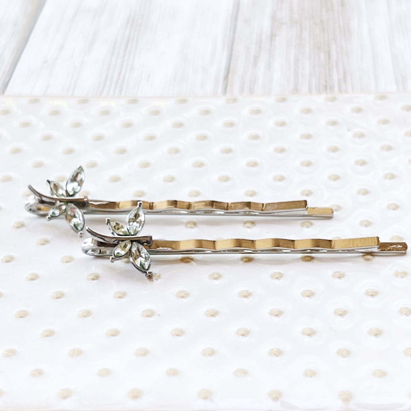 Light Green Dragonfly Hair Pin, Hair Pins For Woman, Womens Hair Clip, Womens Bobby Pins, Dragonfly Bobby Pin, Rhinestone Hair Pin, Womans Barrettes