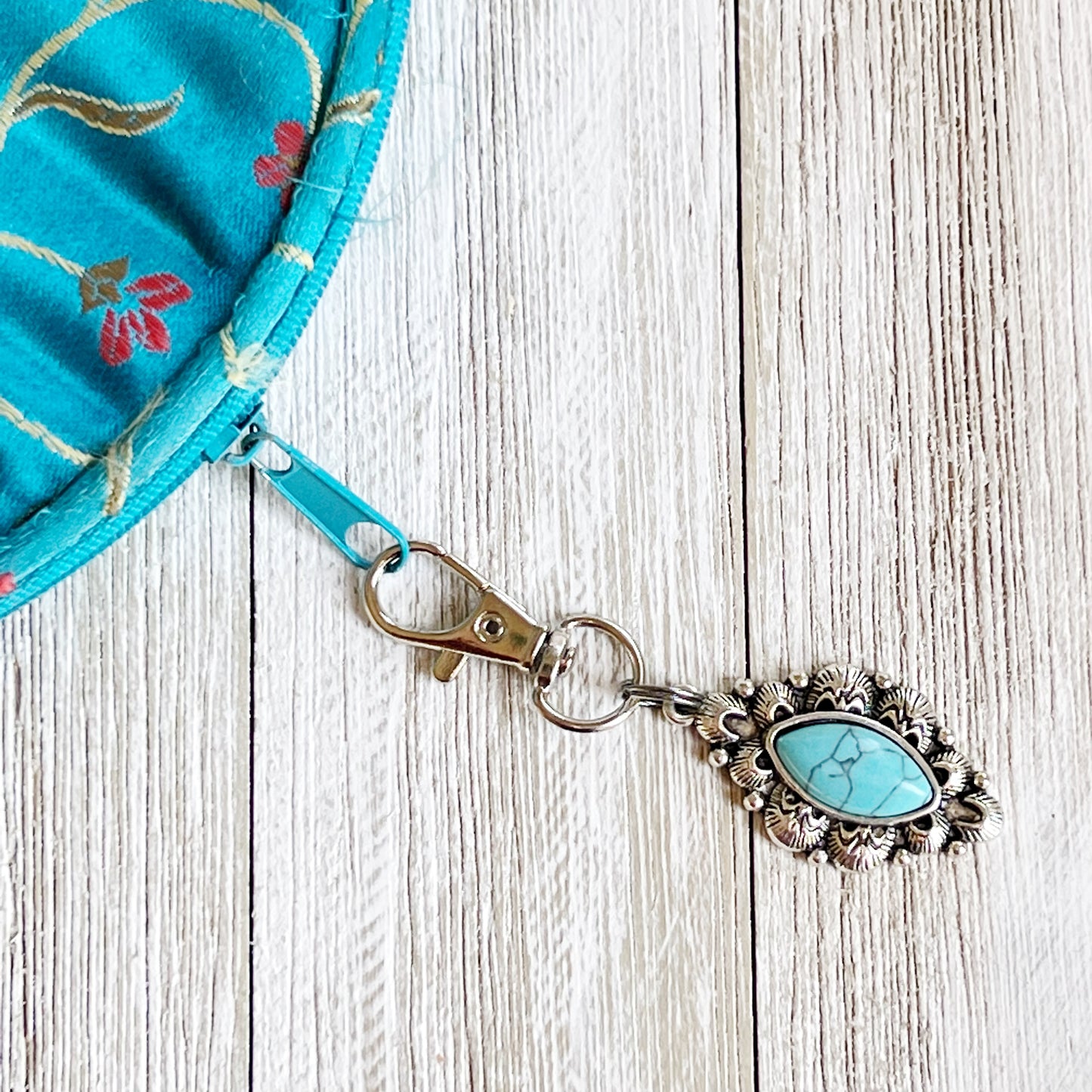 Western Turquoise Zipper Pull Handbag Charm