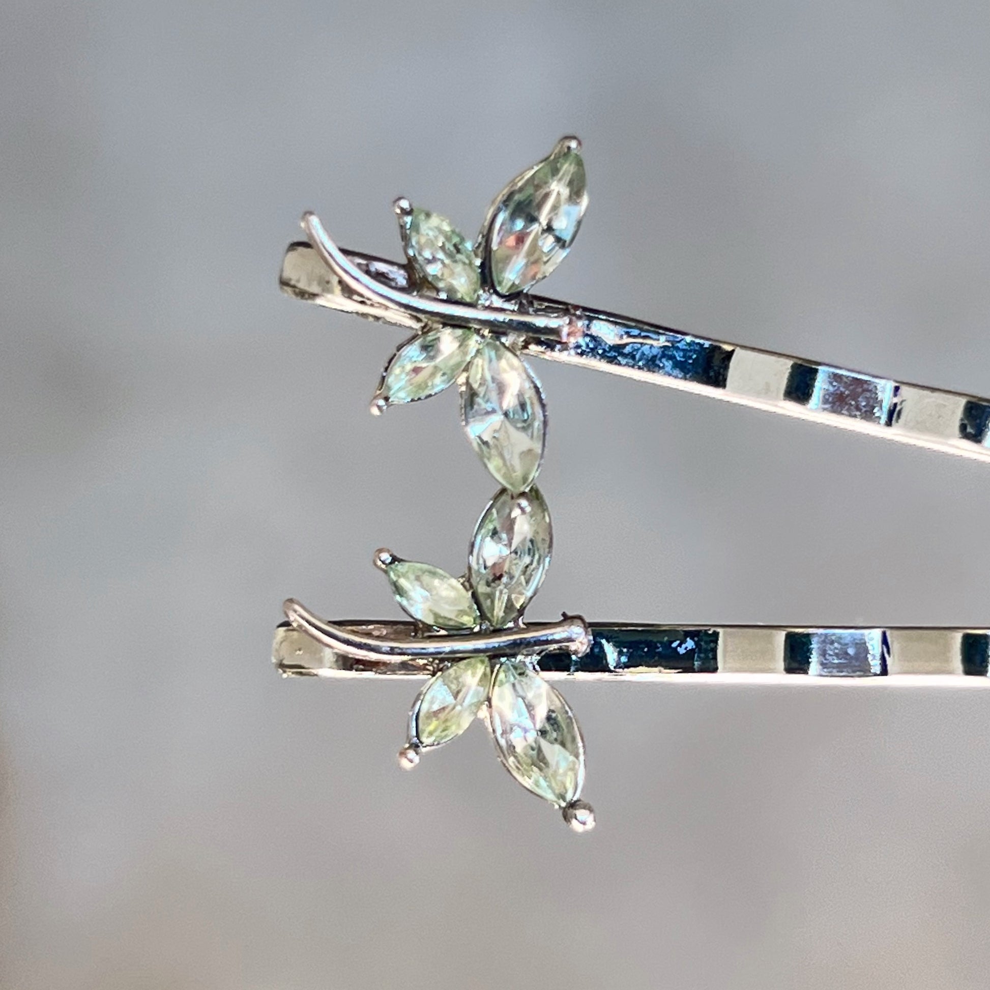 Light Green Dragonfly Hair Pin, Hair Pins For Woman, Womens Hair Clip, Womens Bobby Pins, Dragonfly Bobby Pin, Rhinestone Hair Pin, Womans Barrettes