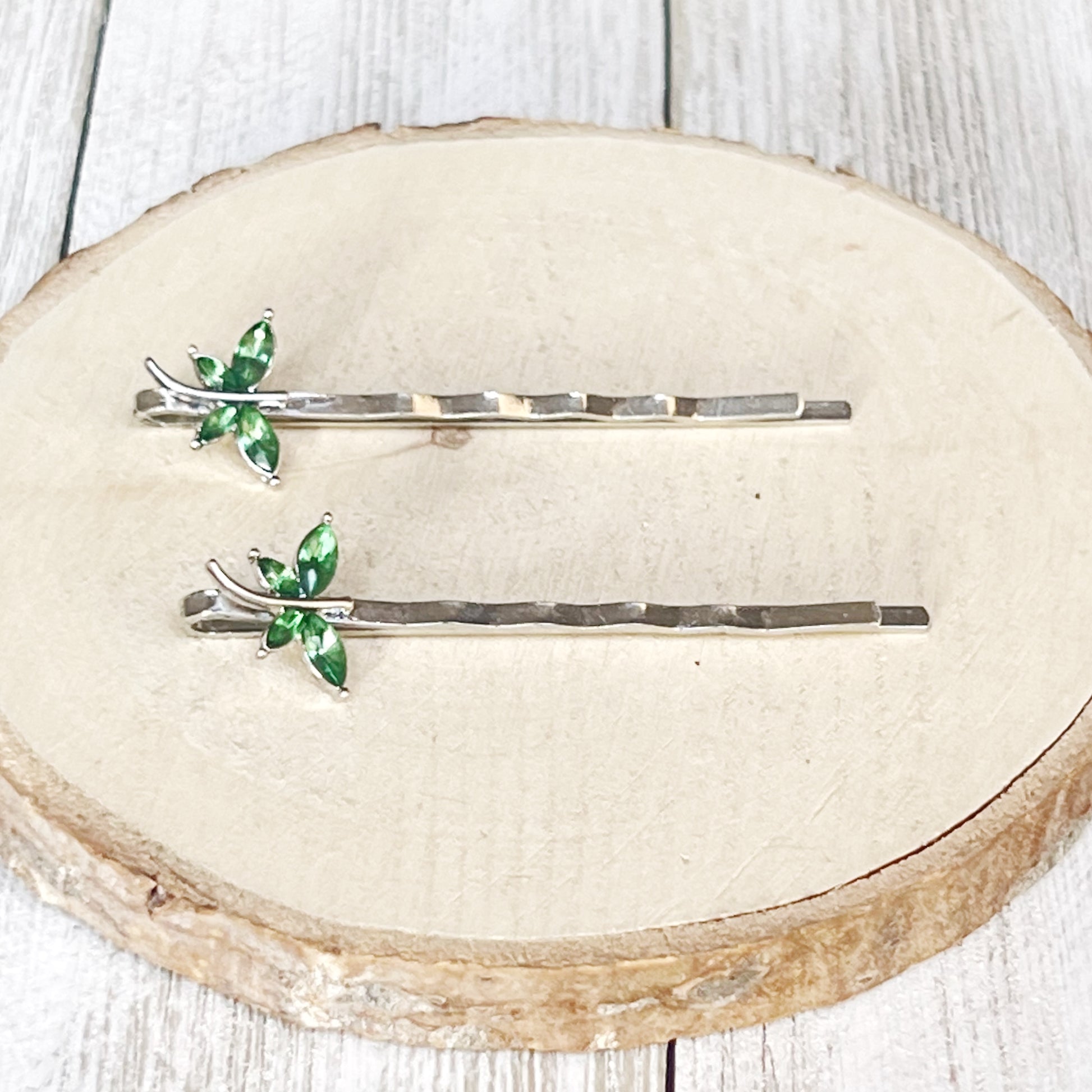 Green Rhinestone Dragonfly Hair Pins - Delicate Accents for Chic Hairstyles