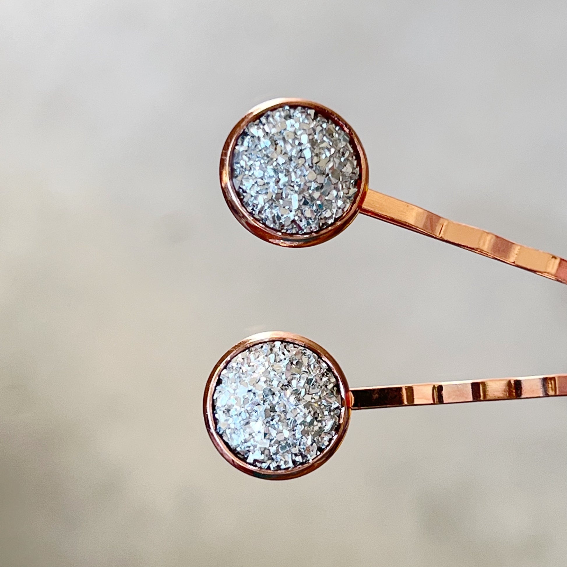 Rose Gold Hair Pins: Sparkling Silver Druzy Accents for Glamorous Styles