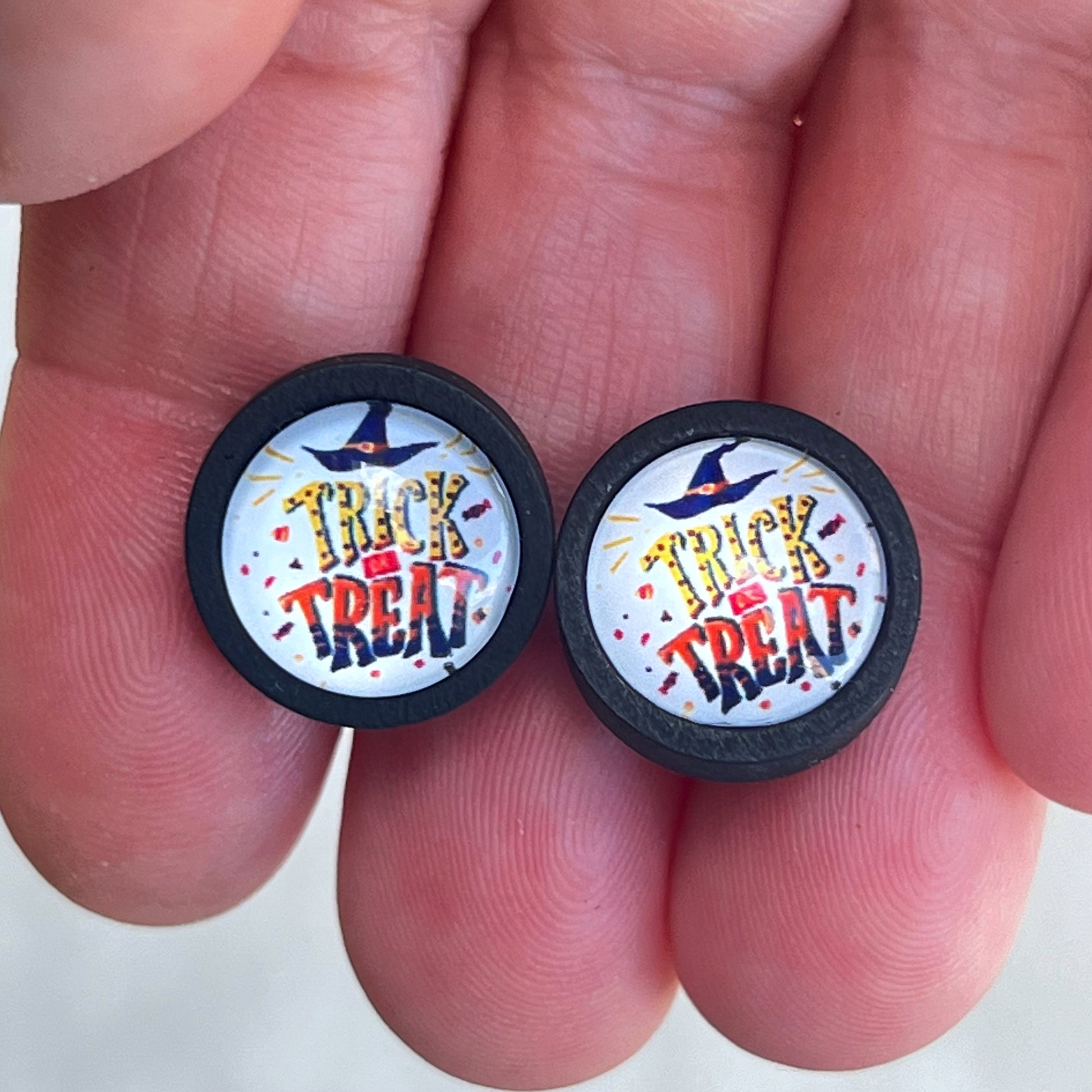 Trick or Treat Black Wood Stud Earrings - Spooky & Fun Halloween Accessories