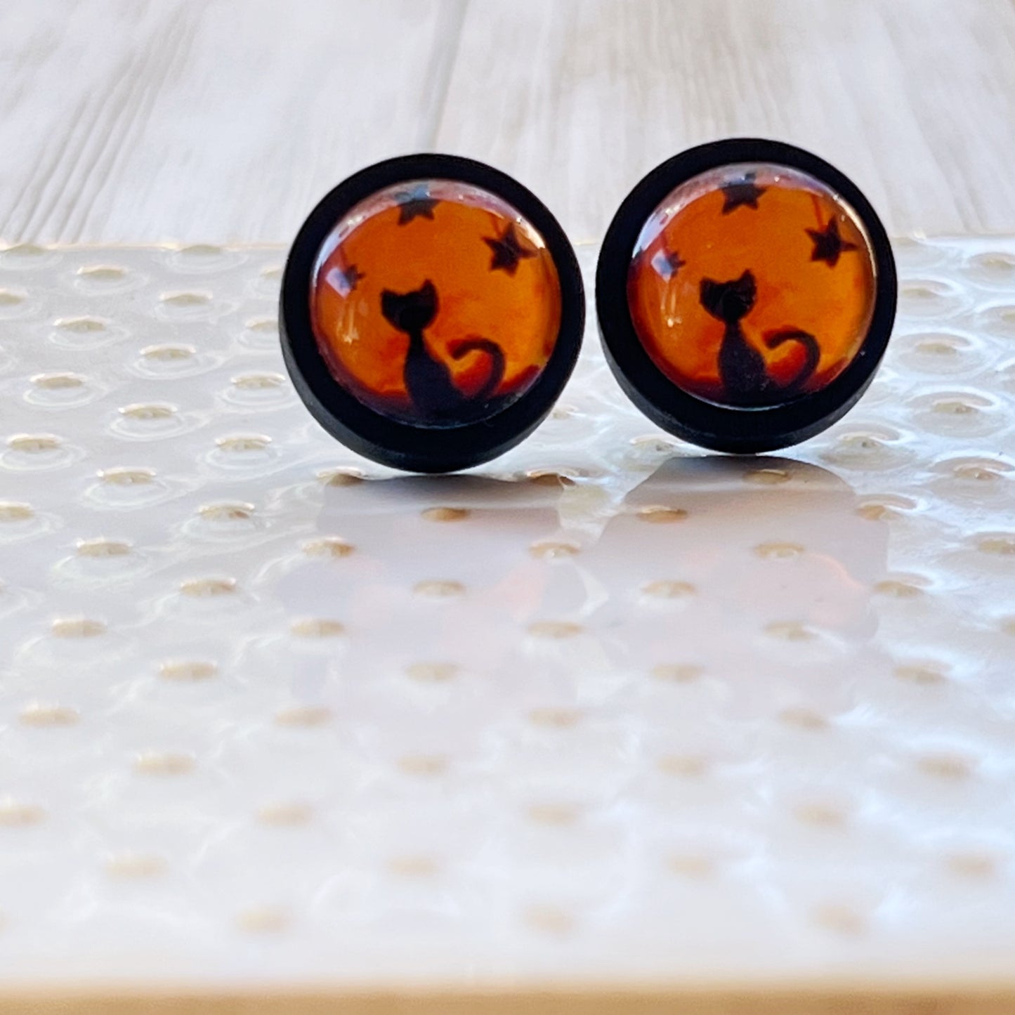 Black Cat Halloween Orange & Black Wood Stud Earring - Spooky & Stylish Accessory