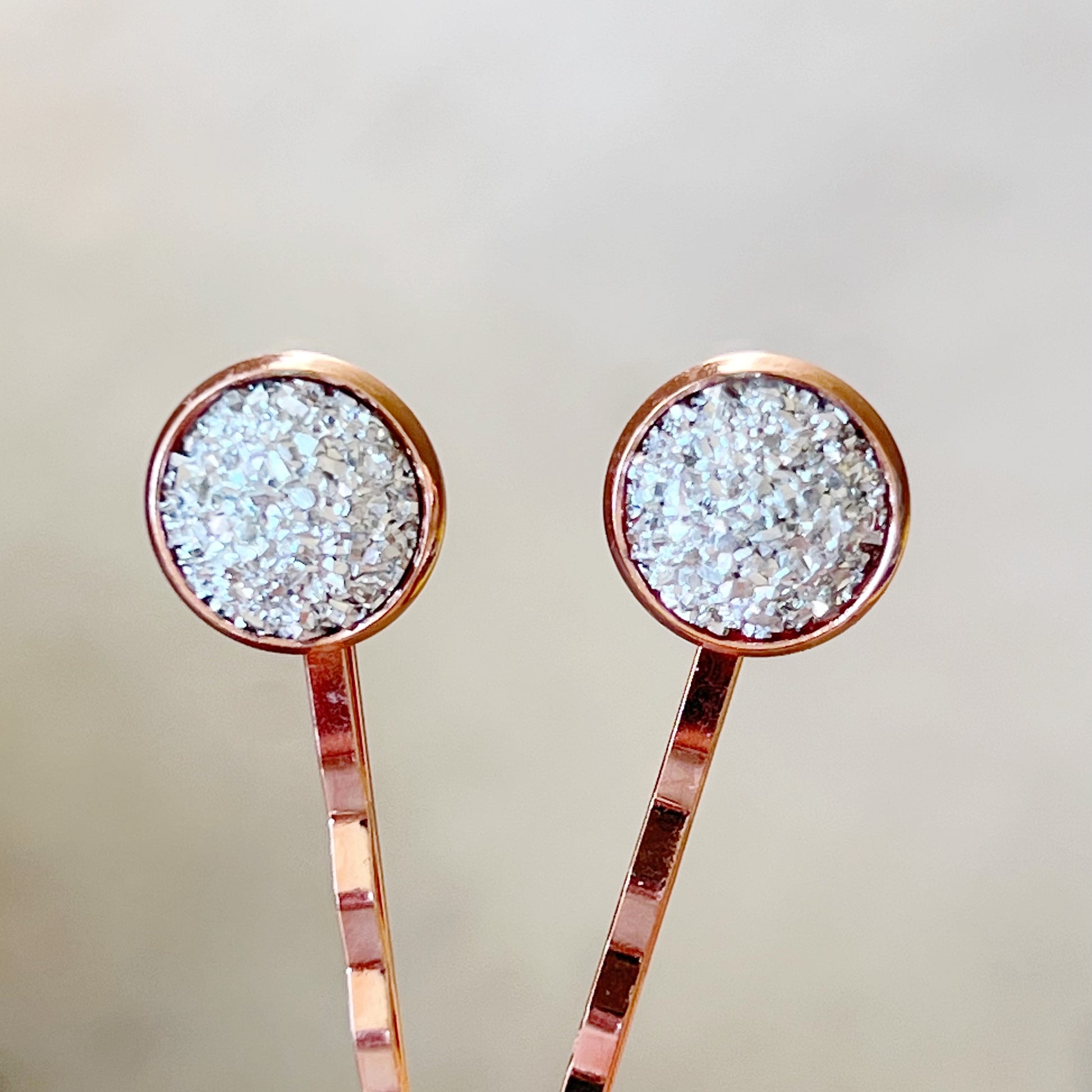 Rose Gold Hair Pins: Sparkling Silver Druzy Accents for Glamorous Styles