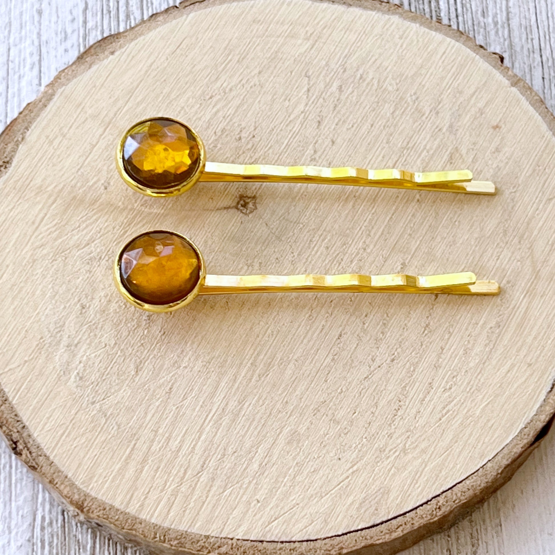 Brown Acrylic Gold Hair Pins: Chic & Stylish Hair Accessories