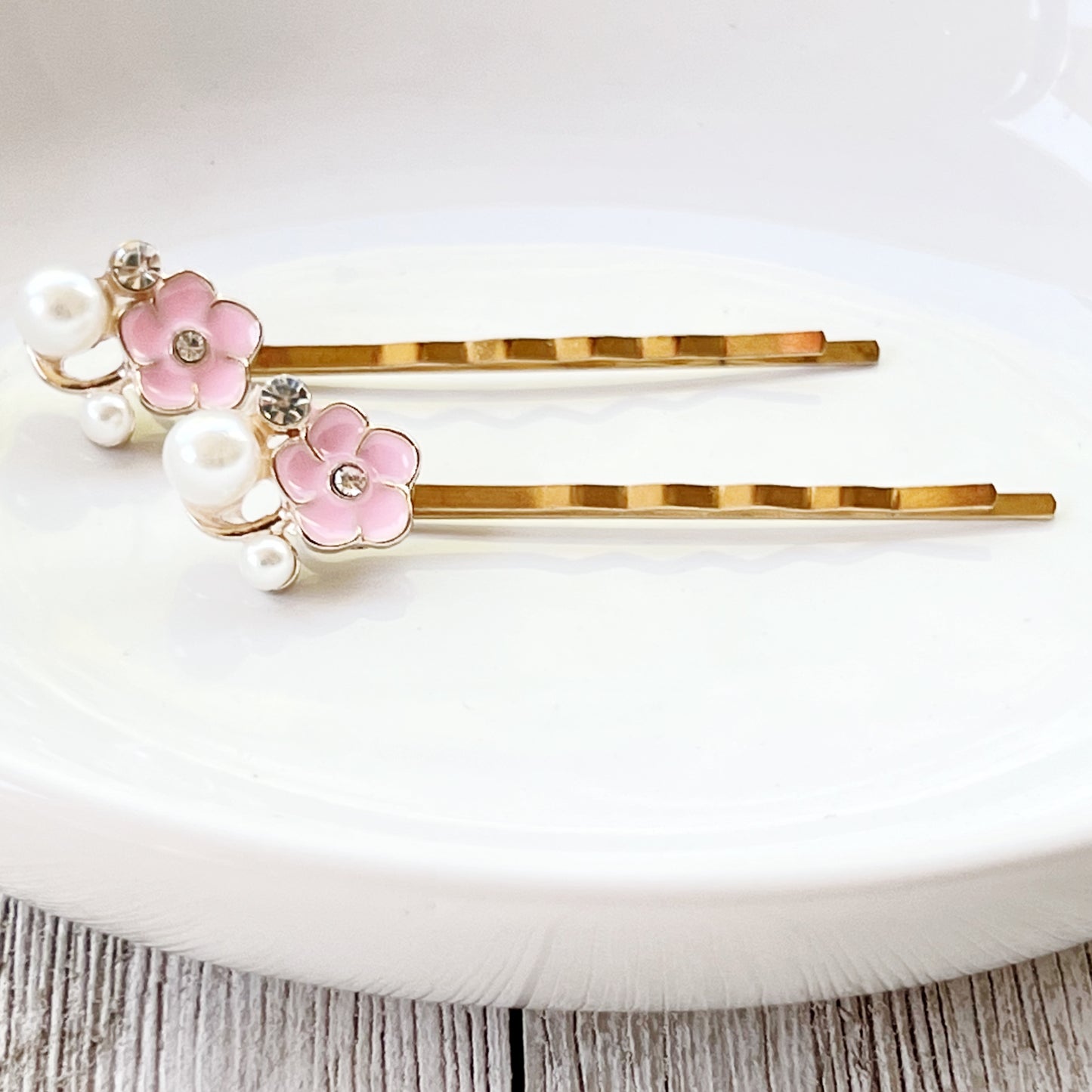 Pink Pearl & Rhinestone Flower Hair Pins: Decorative Boho Accessories for Women