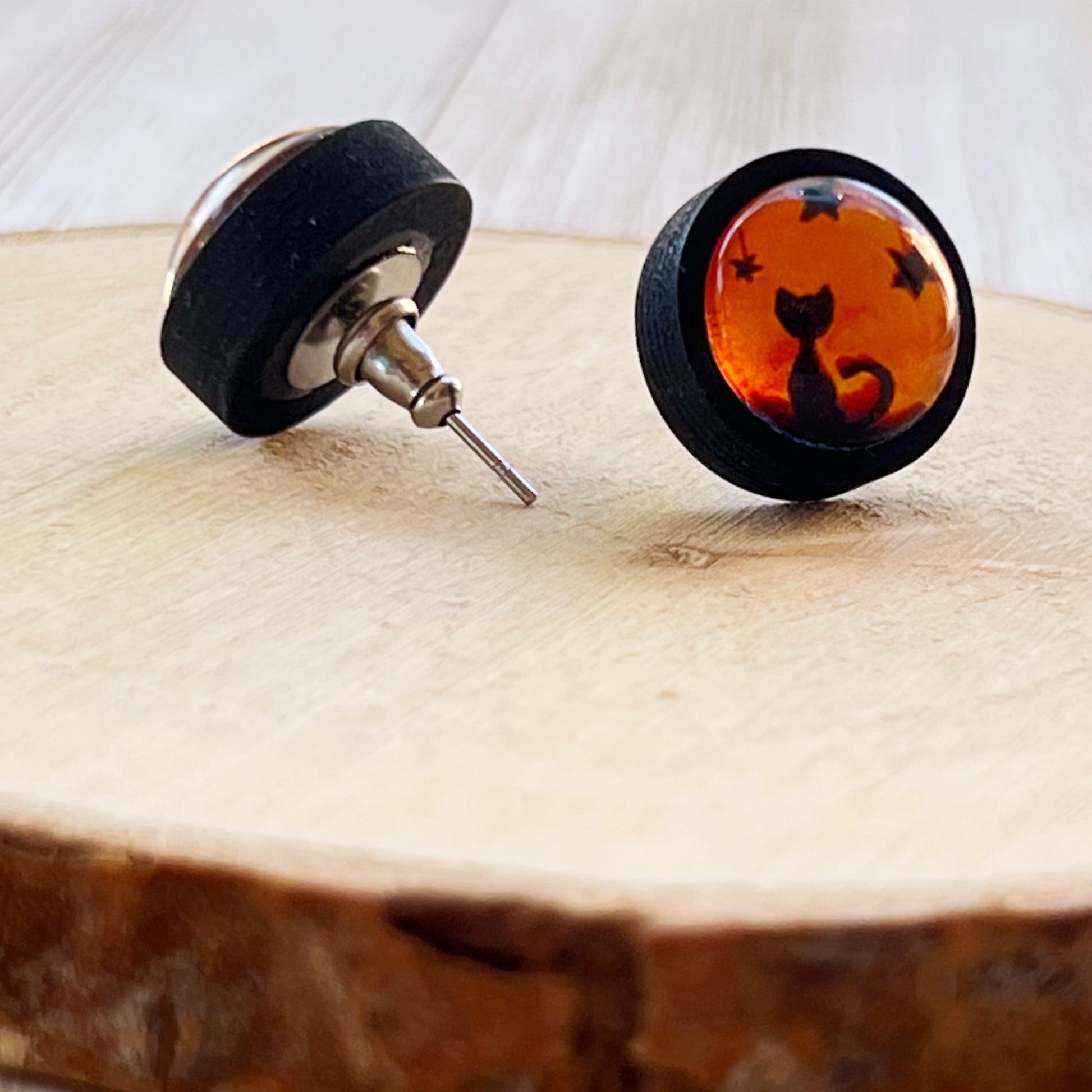 Black Cat Halloween Orange & Black Wood Stud Earring - Spooky & Stylish Accessory