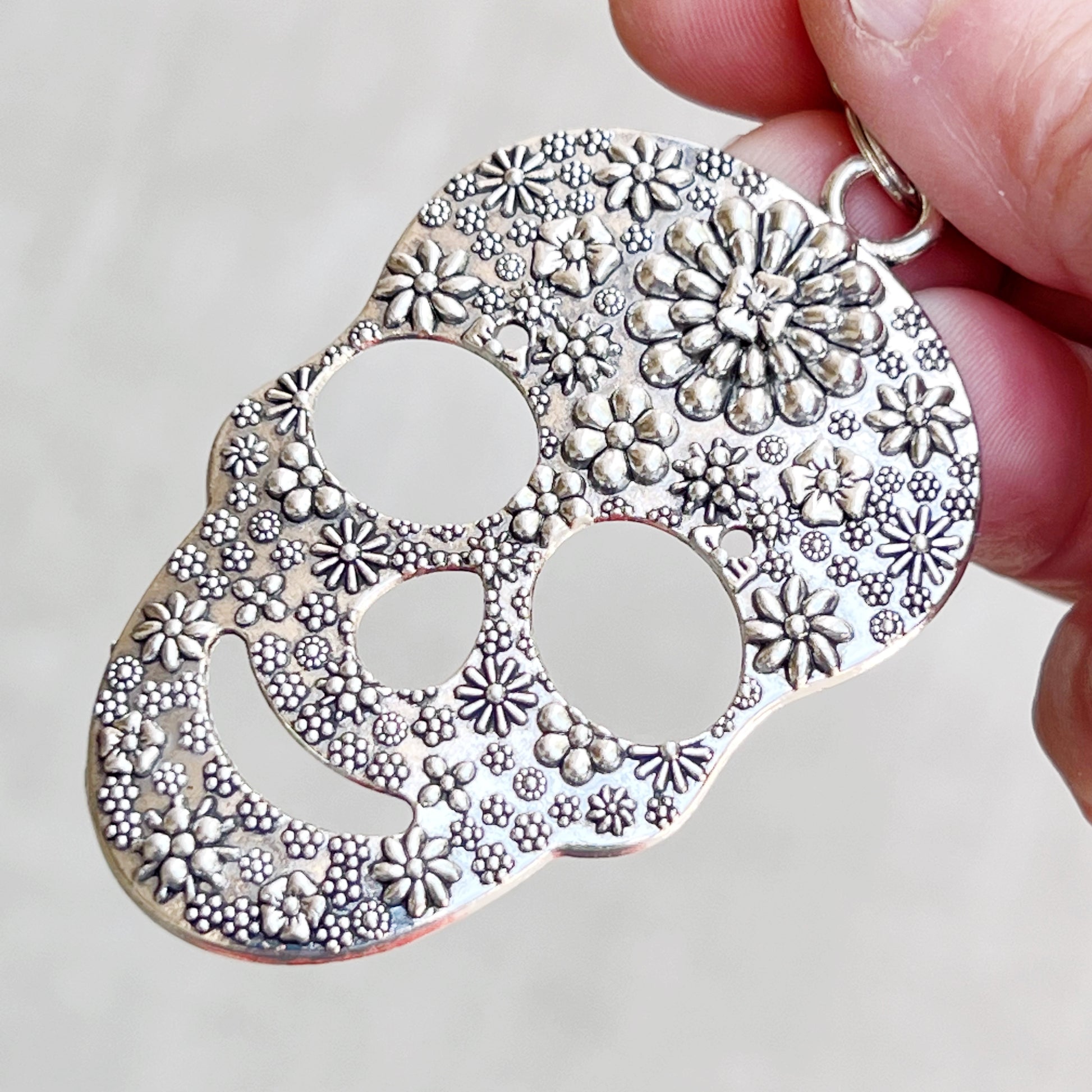 Silver Floral Skeleton Skull Zipper Pull Keychain Purse Charm