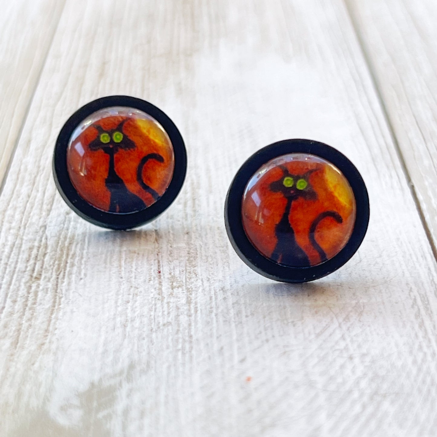 Black Cat Halloween Stainless Steel Black Wood Stud Earring - Spooky and Stylish Accessory