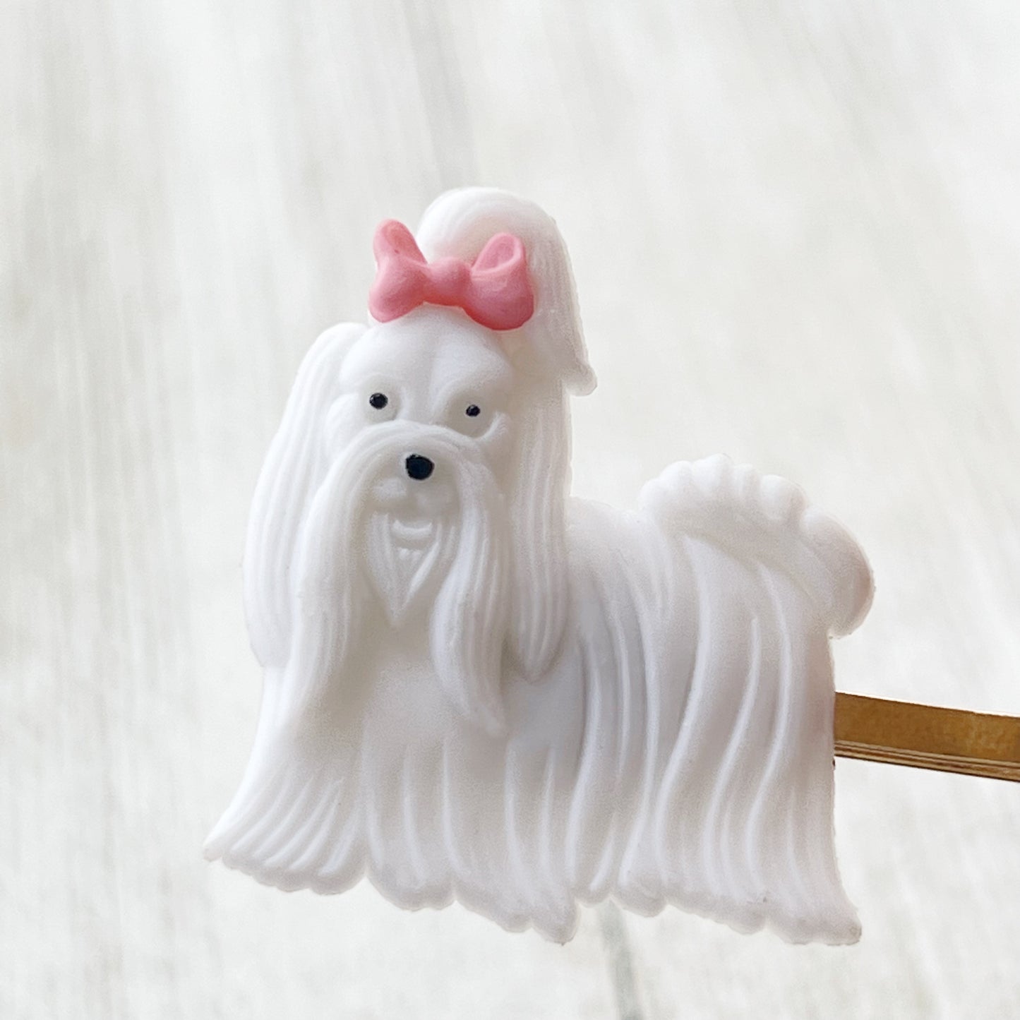 White Dog Hair Pins: Charming Accessories for Dog Lovers