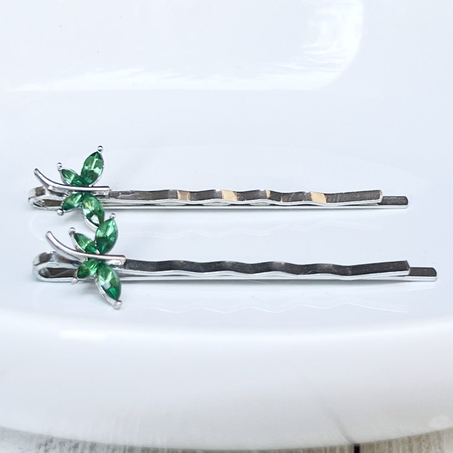 Green Rhinestone Dragonfly Hair Pins - Delicate Accents for Chic Hairstyles