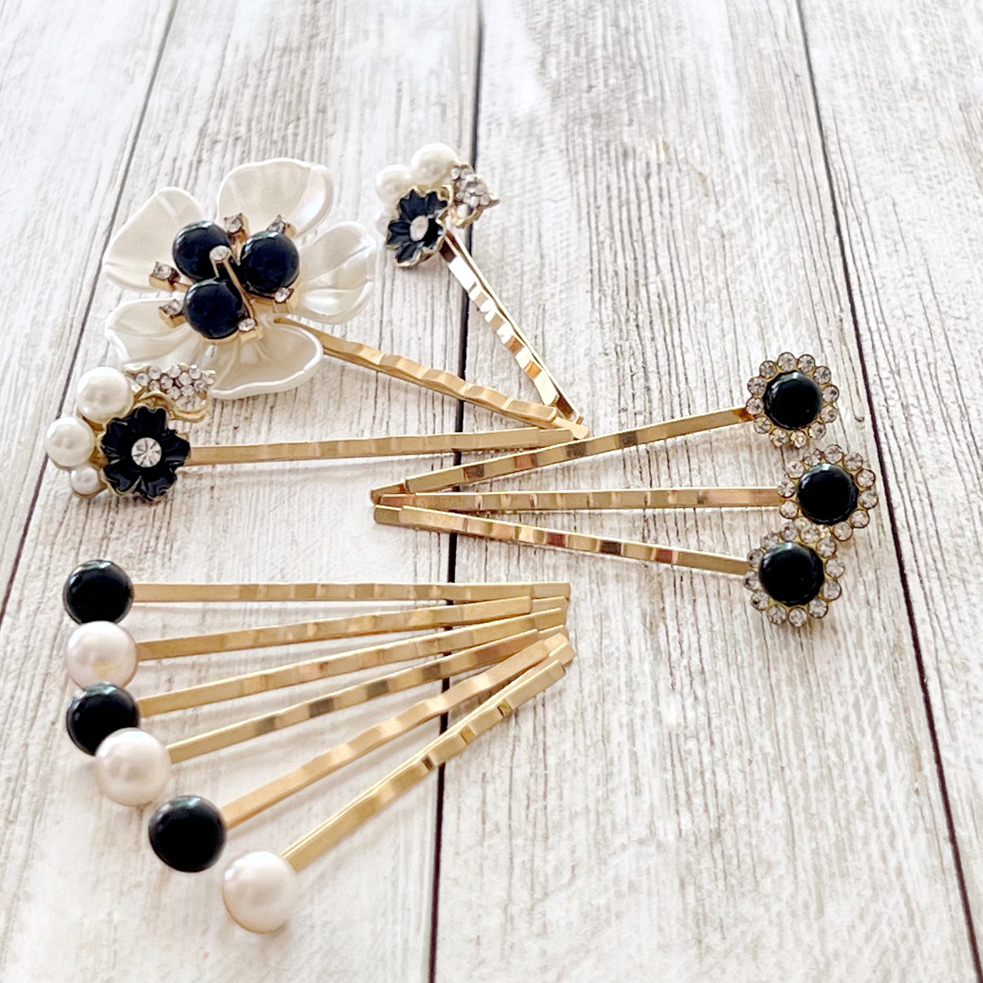 Black Pearl & Rhinestone Floral Hair Pin Set - Elegant and Chic Hair Accessories