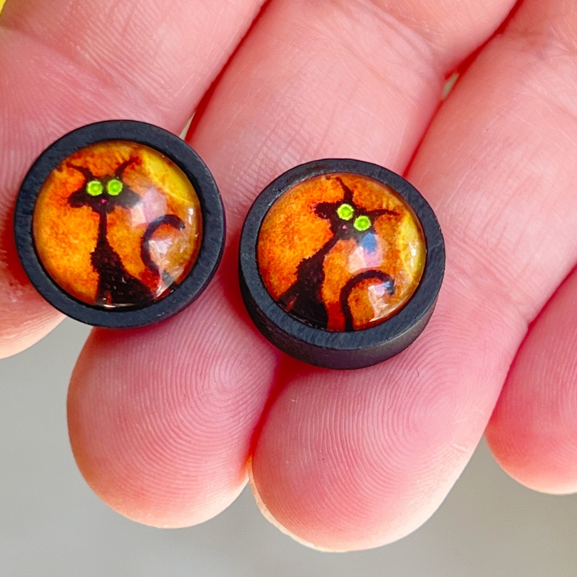 Black Cat Halloween Stainless Steel Black Wood Stud Earring - Spooky and Stylish Accessory