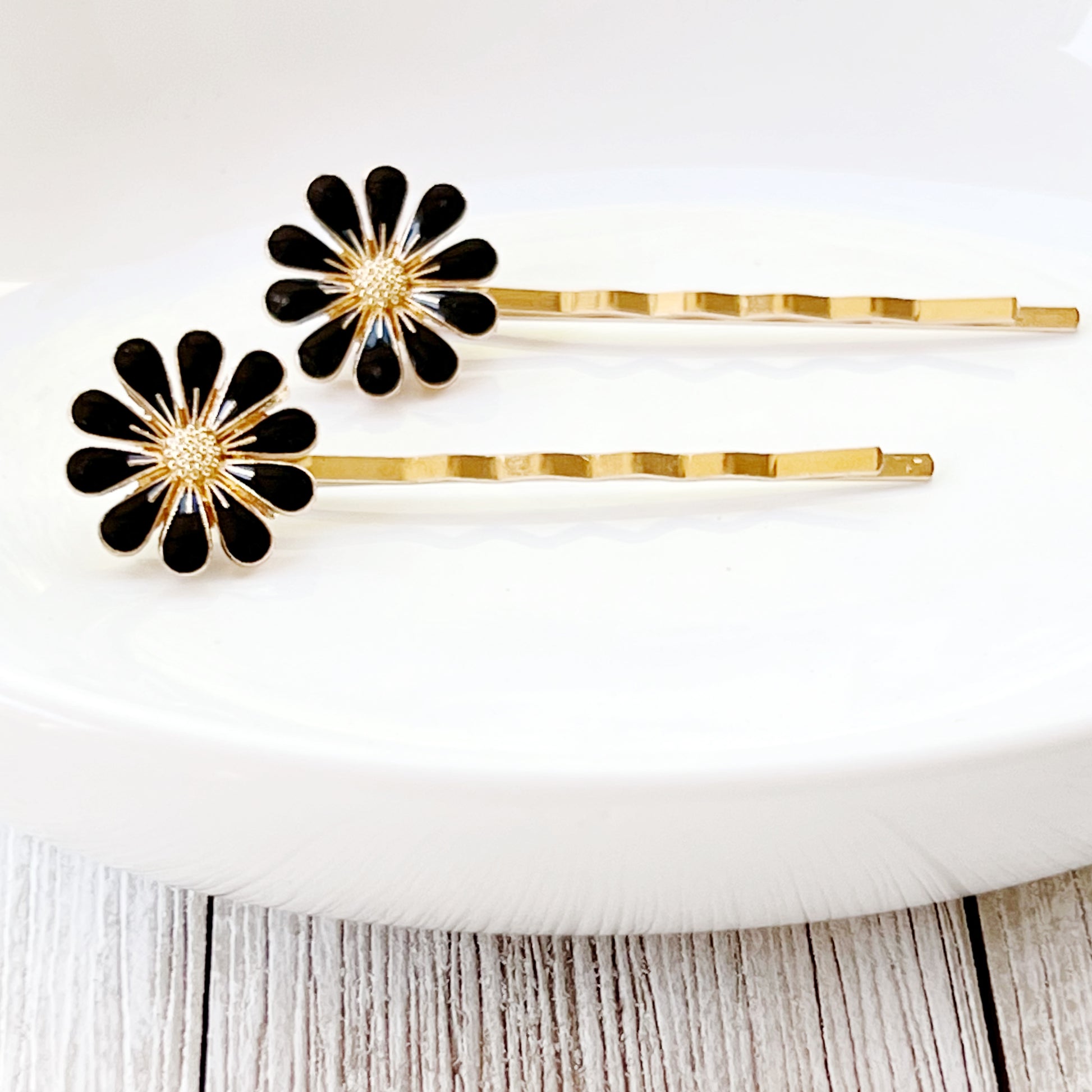 Black Enamel Flower Decorative Gold Hair Pins - Elegant Floral Hair Accessories