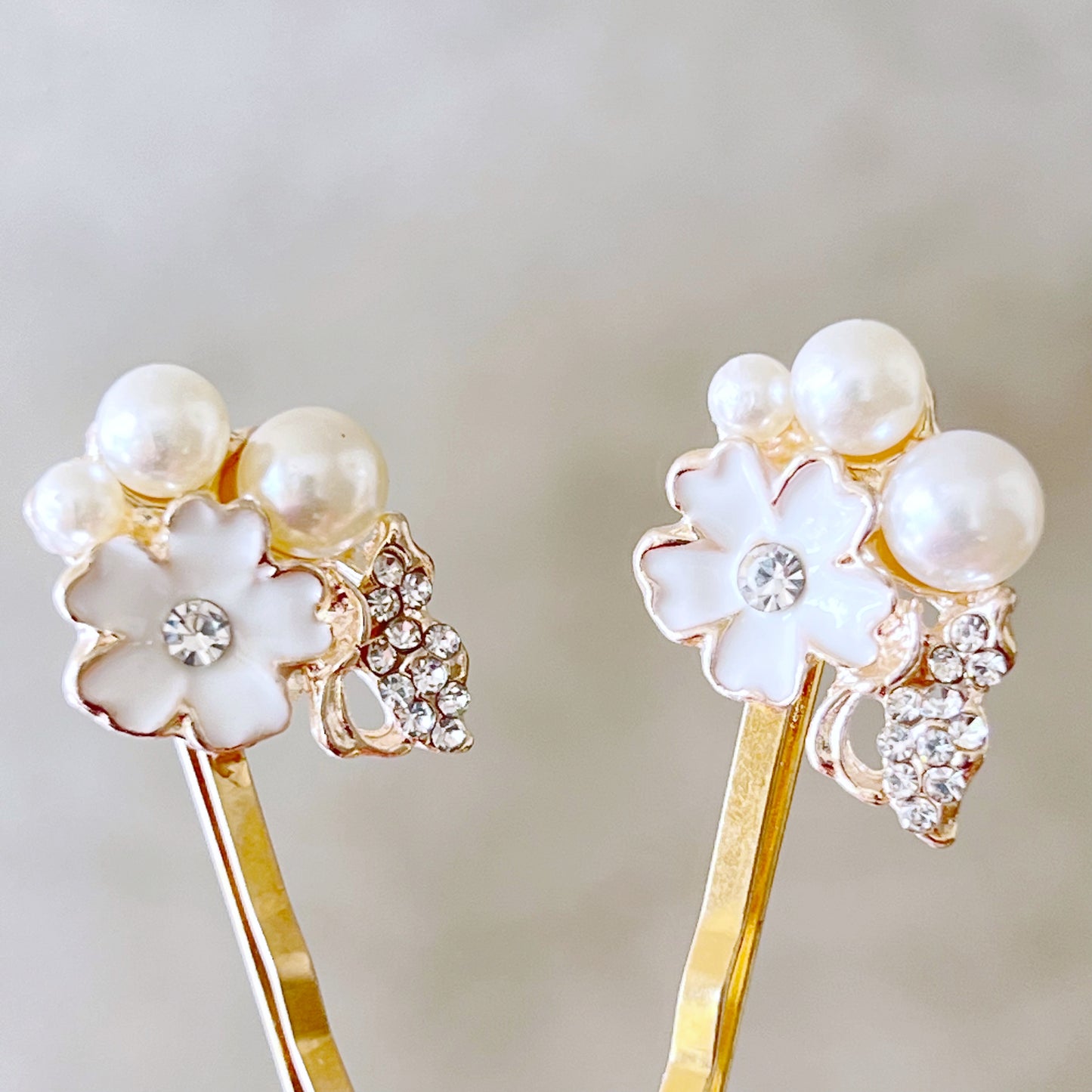 Purple & White Pearl Rhinestone Hair Pins - Elegant & Sparkling Accessories