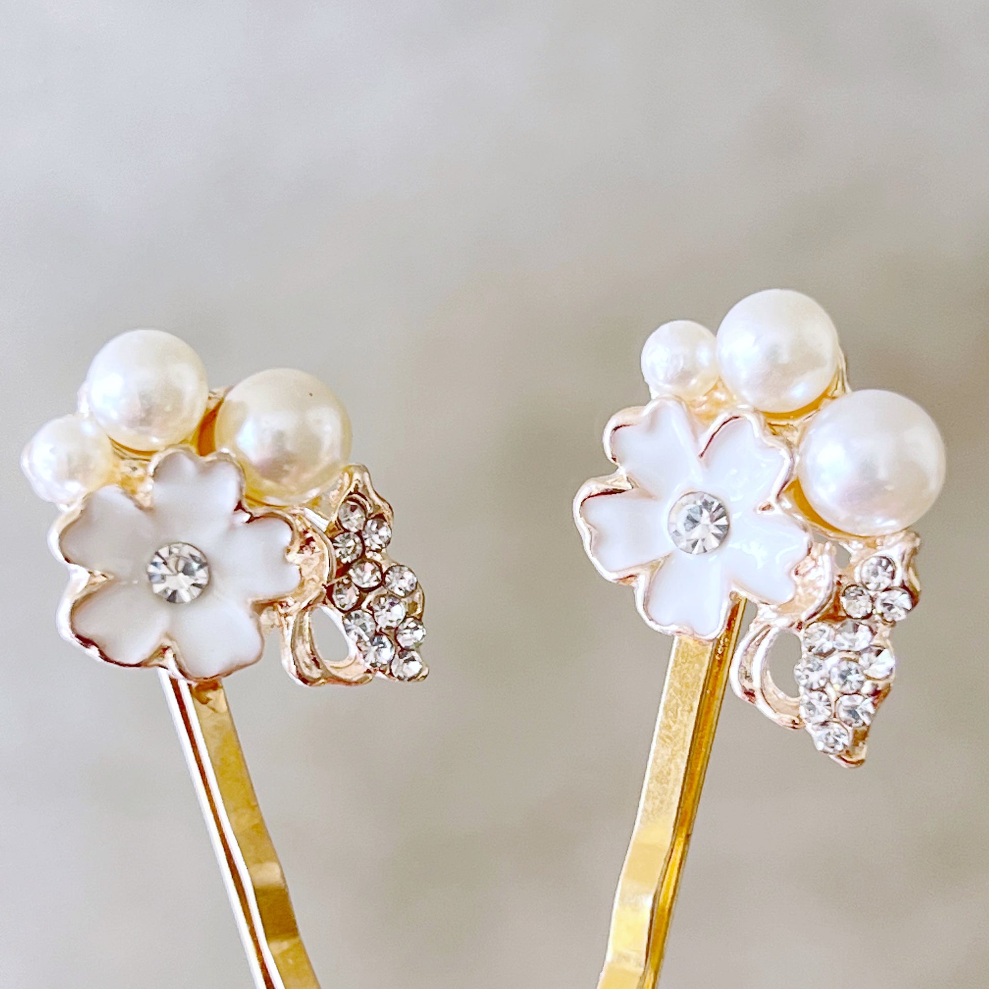 Purple & White Pearl Rhinestone Hair Pins - Elegant & Sparkling Accessories