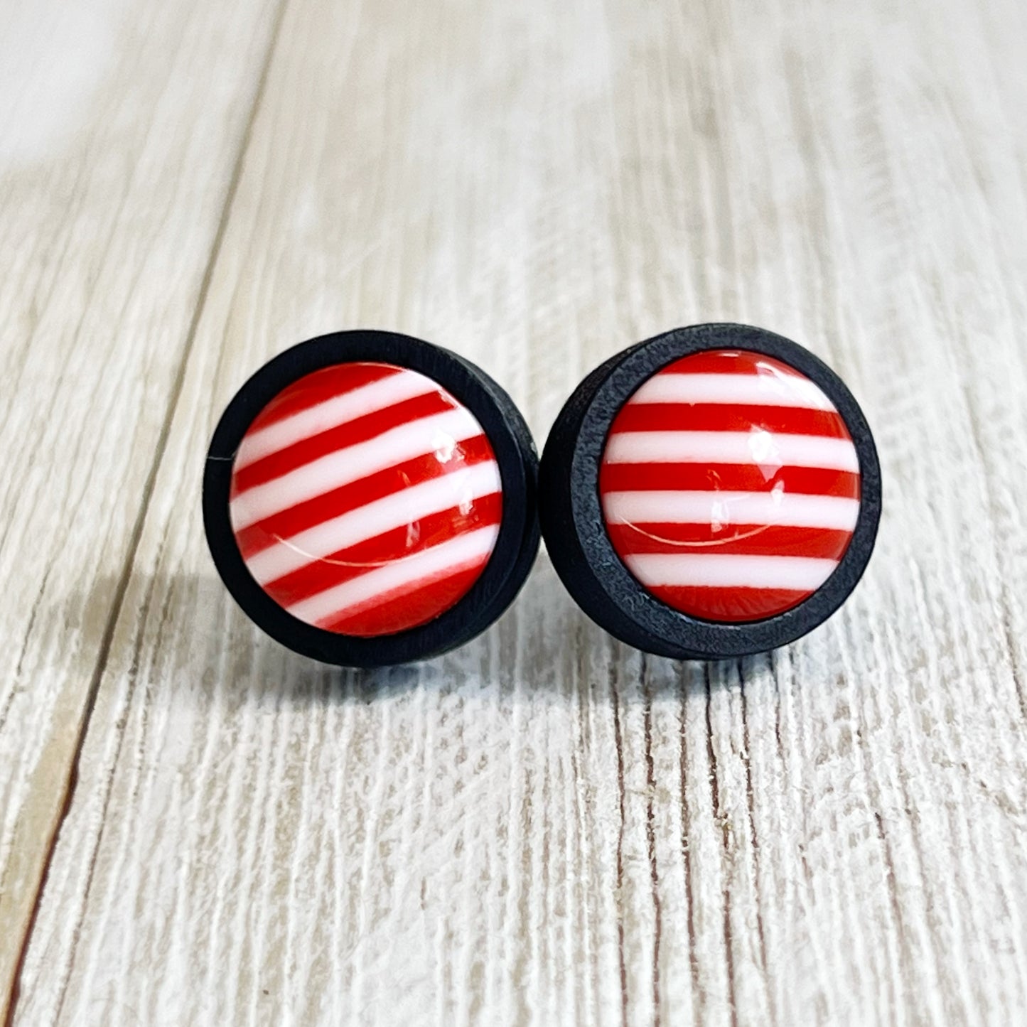 Red & White Striped Unisex Black Wood Stud Earrings: Bold & Versatile Accessories for Any Outfit