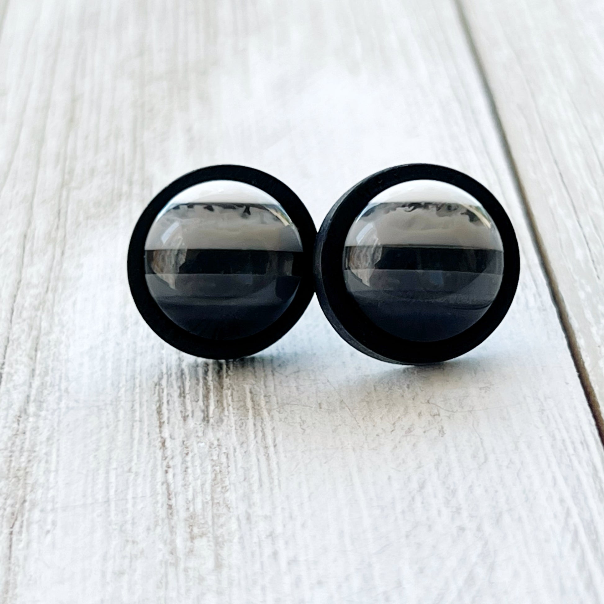 Black & White Gradient Striped Wood Earrings - Stylish Monochrome Accessories