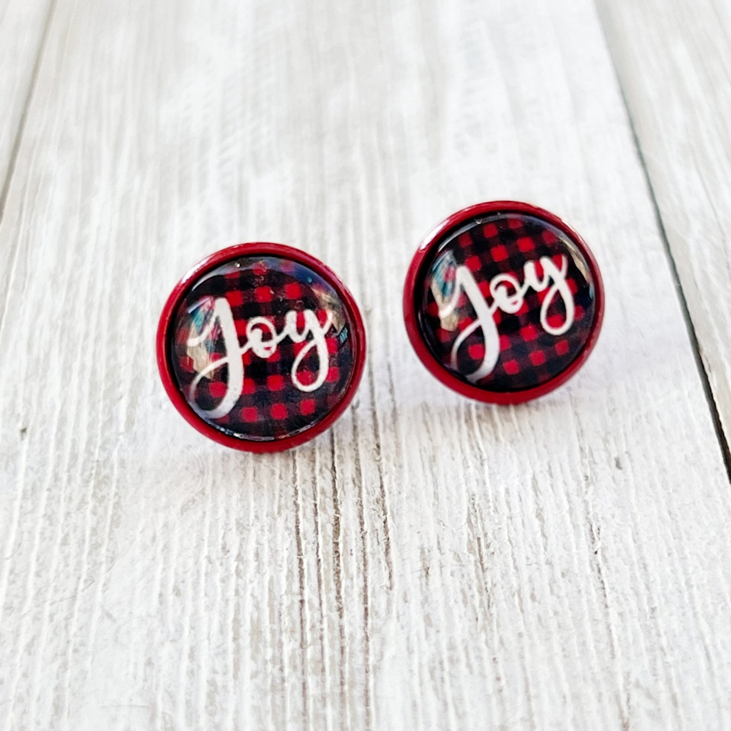 Red & Black Buffalo Plaid Christmas Stud Earrings: Festive Joyful Accents for Holiday Cheer