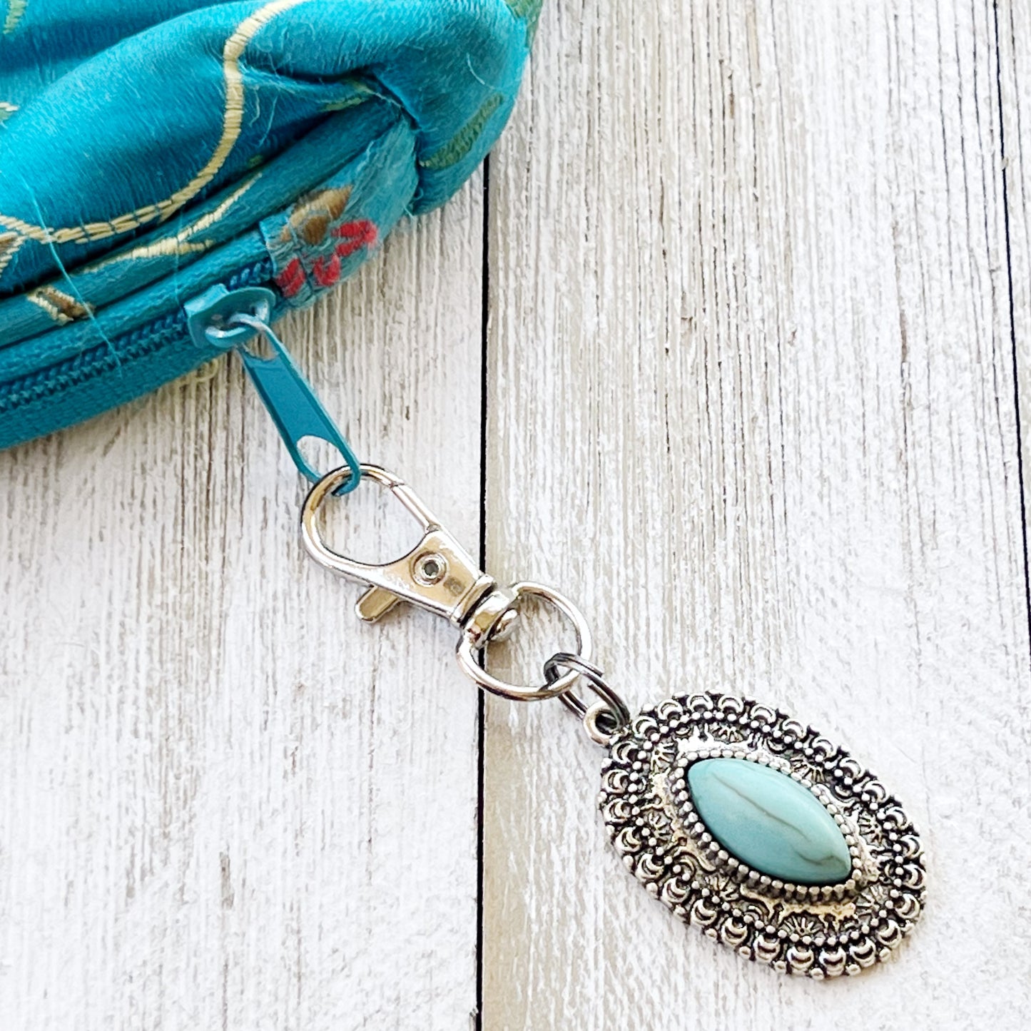 Turquoise Western Zipper Pull Handbag Charm