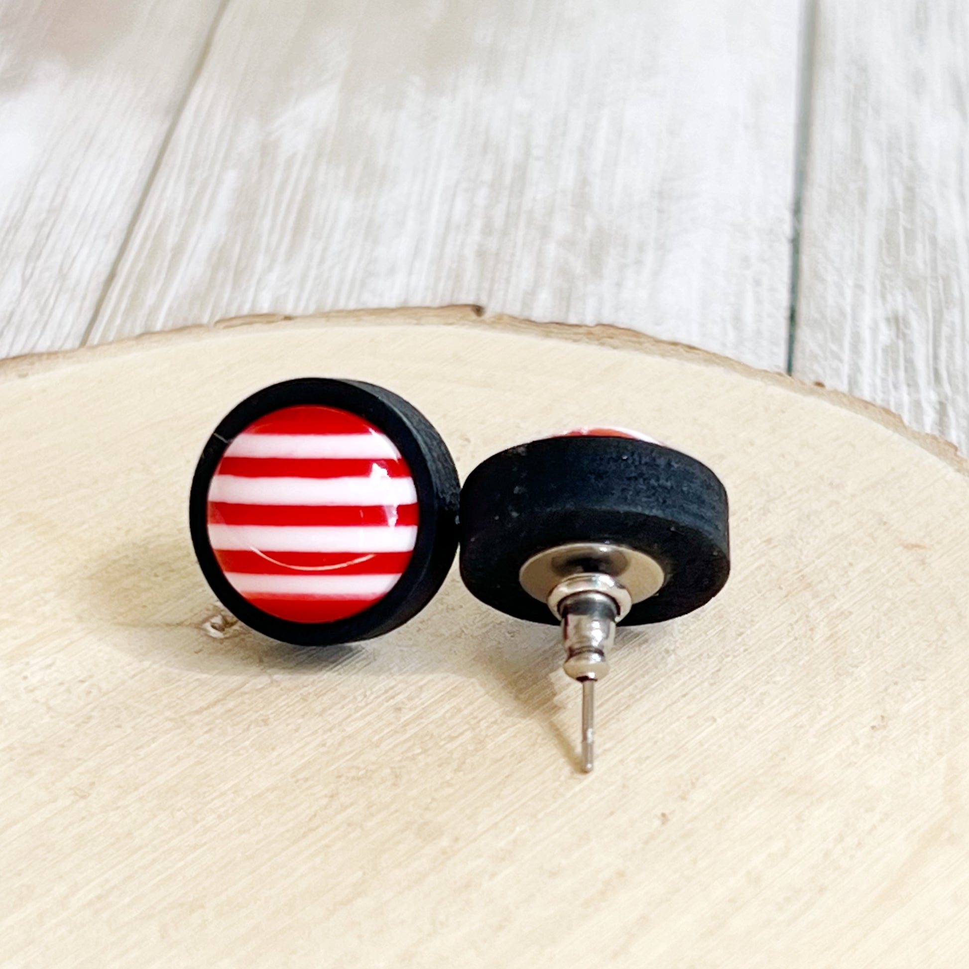 Red & White Striped Unisex Black Wood Stud Earrings: Bold & Versatile Accessories for Any Outfit