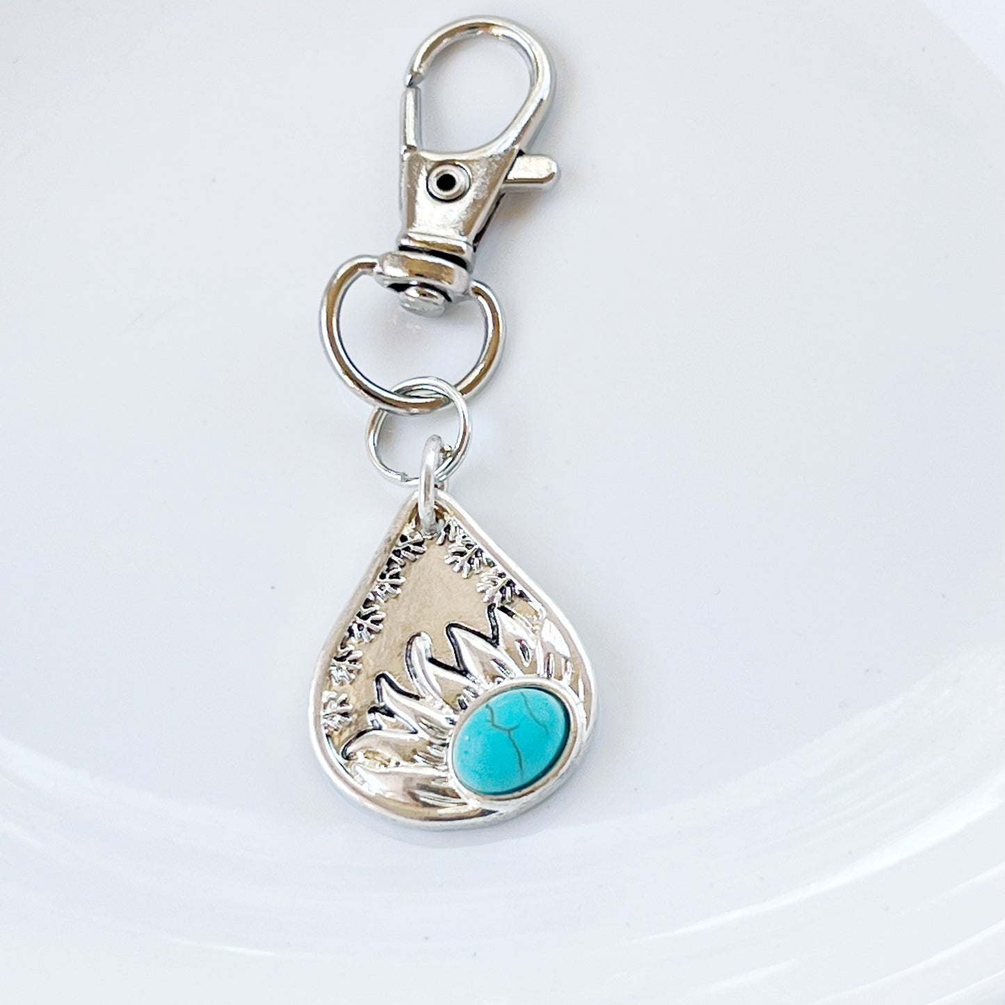 Turquoise Sunflower Zipper Handbag Charm: Stylish Accent for Your Western-Inspired Look