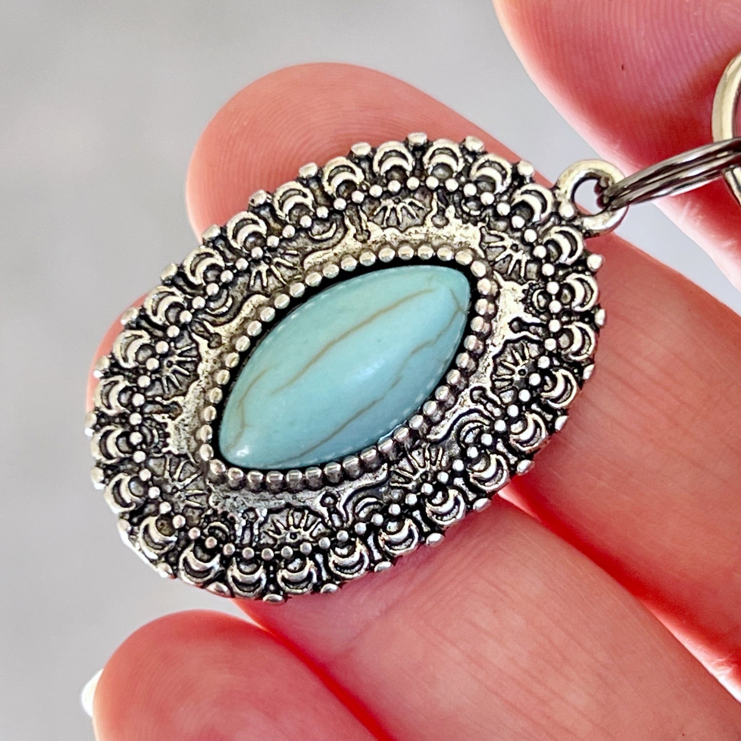 Turquoise Western Zipper Pull Handbag Charm