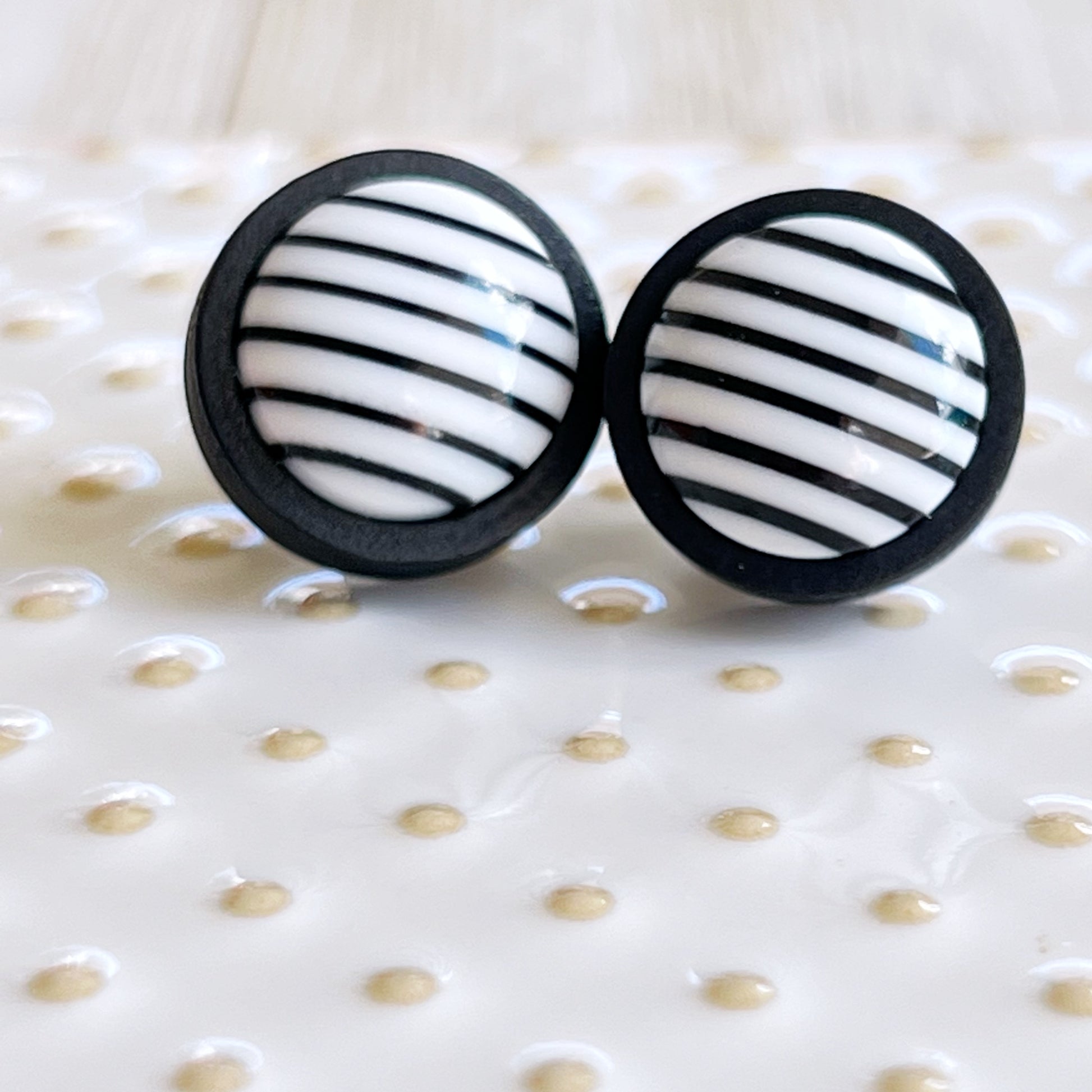 Black & White Striped Black Wood Earrings - Stylish & Contemporary Accessories