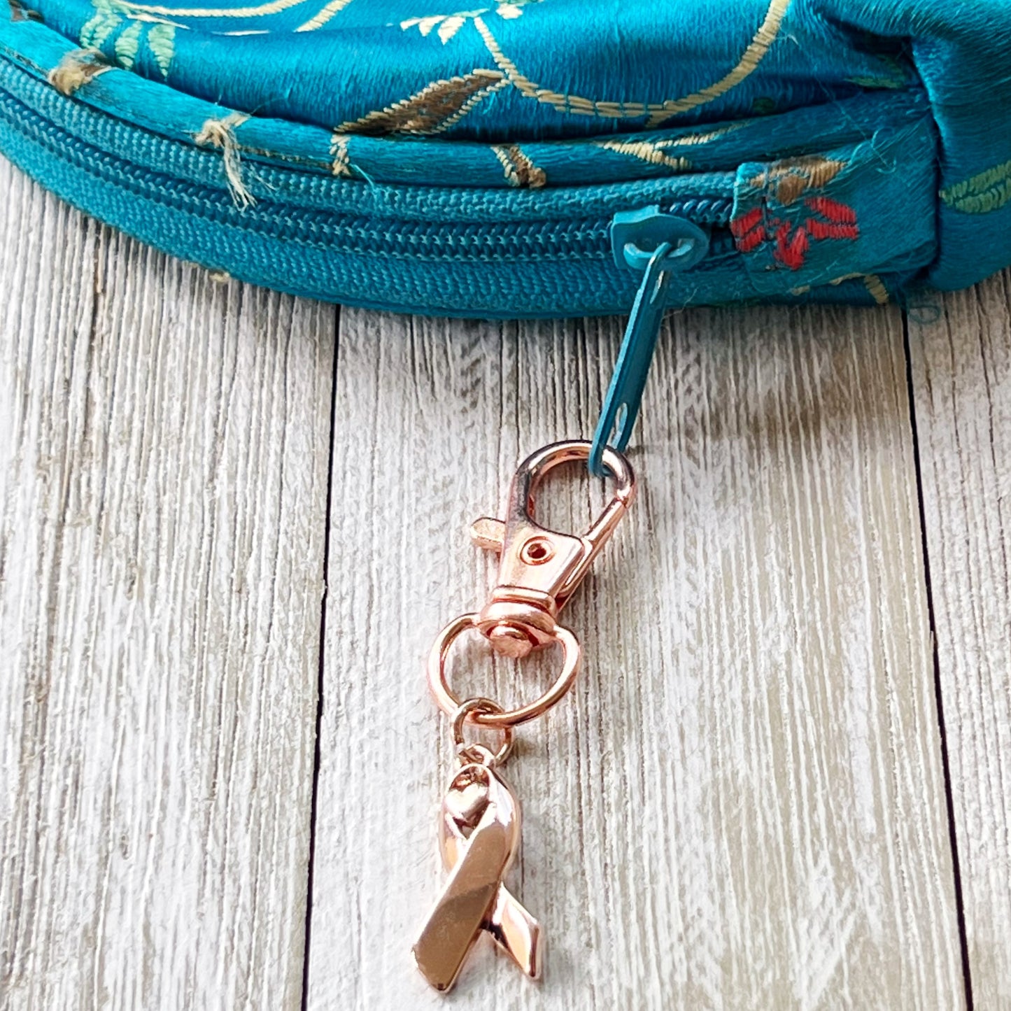 Cancer Awareness Ribbon Zipper Pull Keychain Purse Charm - Show Your Support with Stylish Awareness Accessories