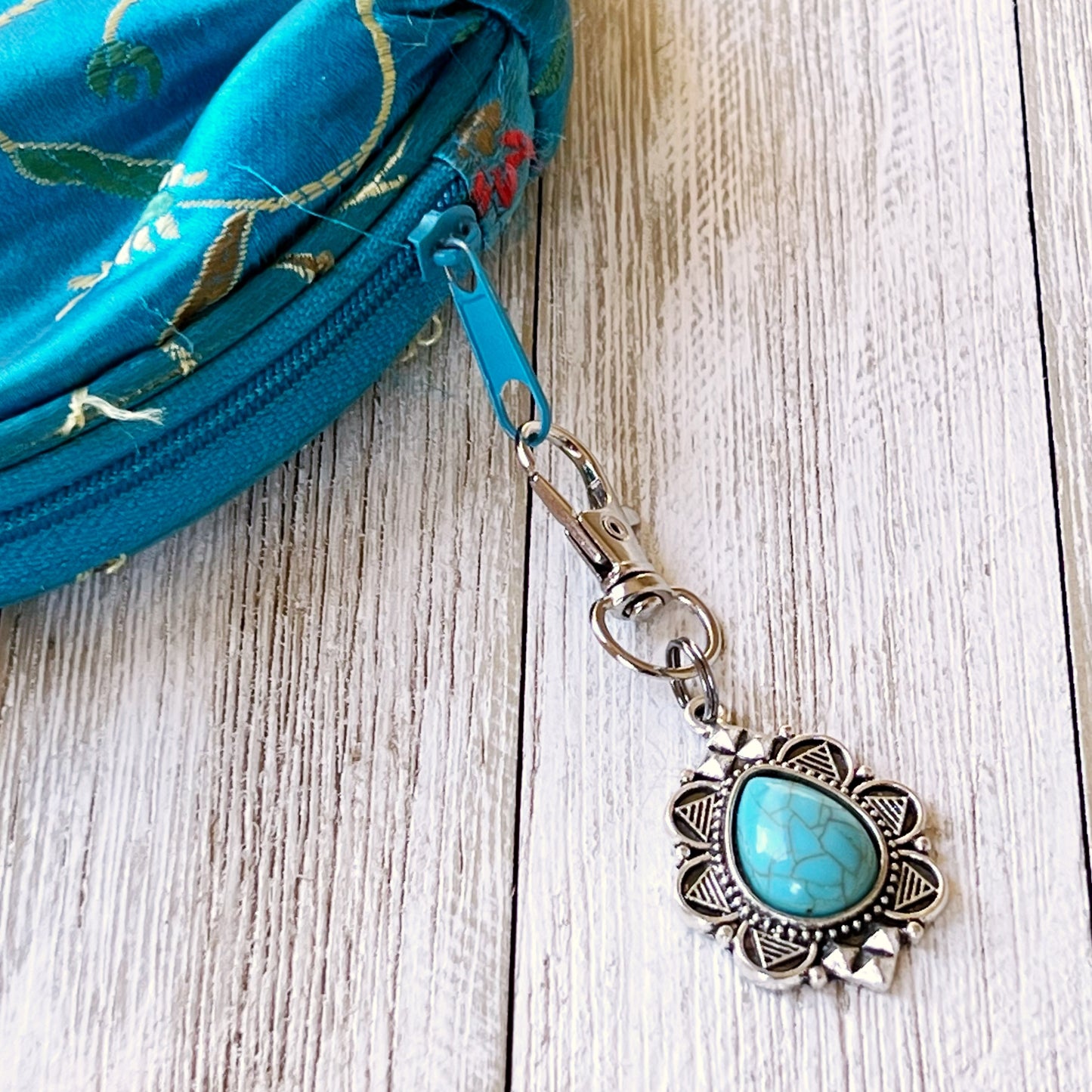 Western Turquoise Zipper Pull Handbag Charm