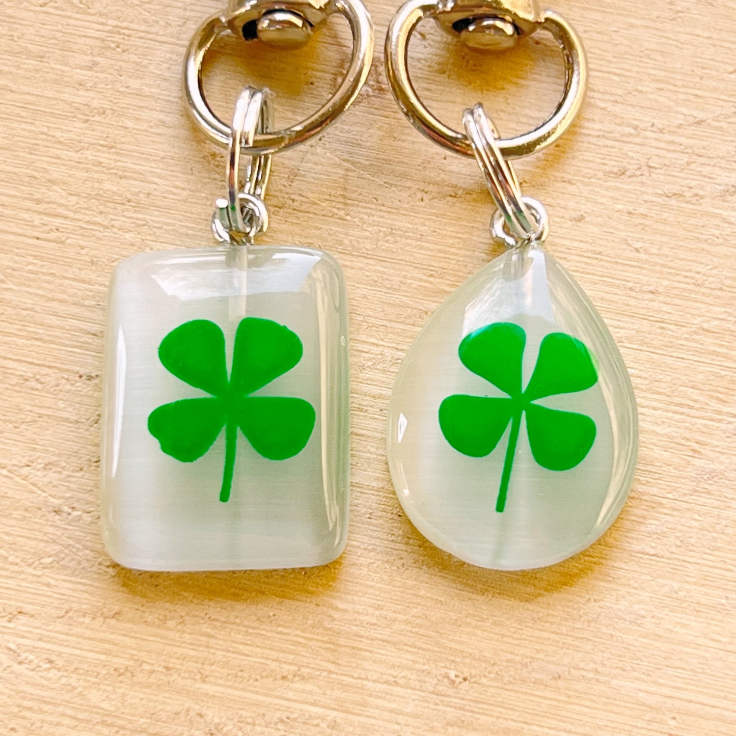 Shamrock Clover Leaf Zipper Pull Keychain Charm