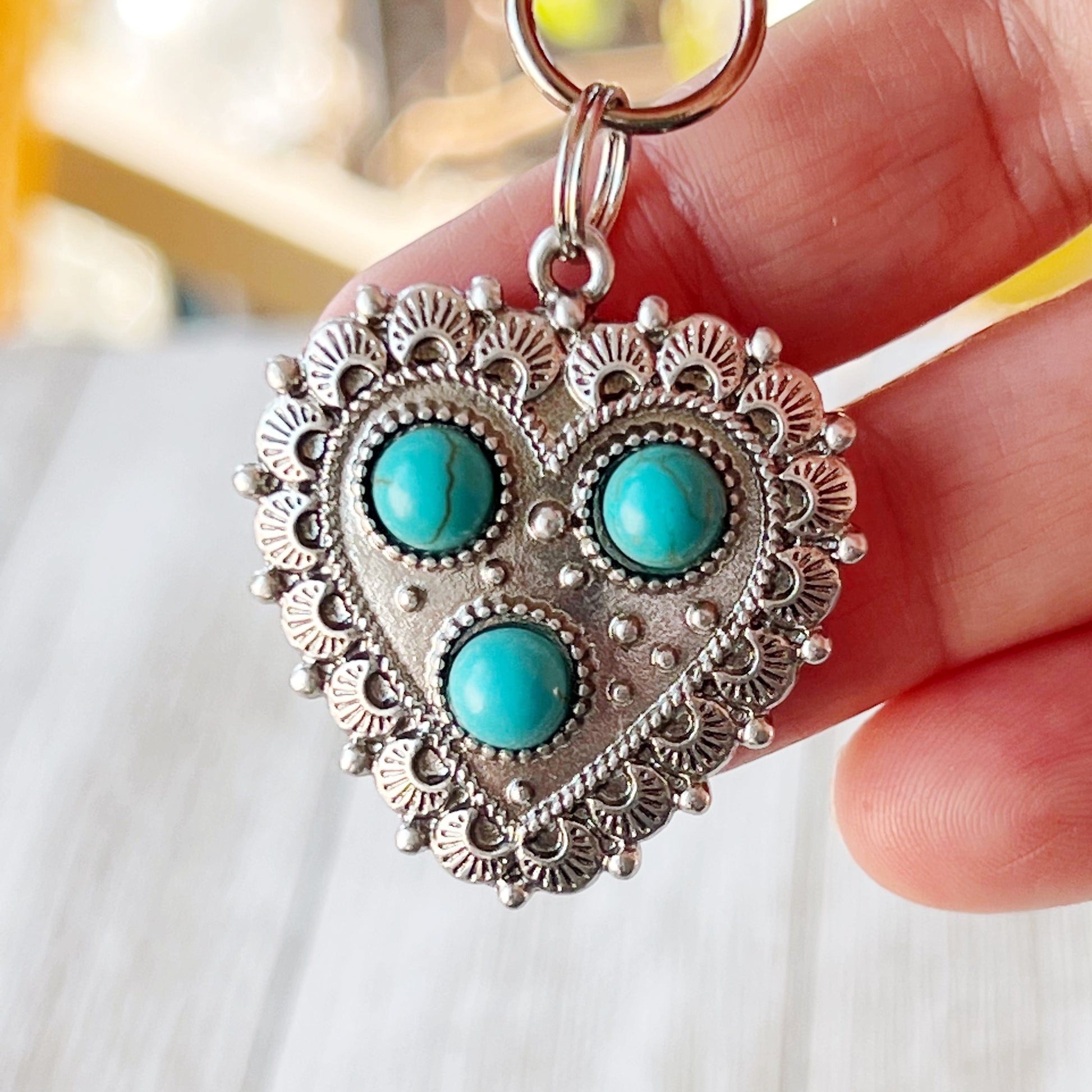 Turquoise Silver Heart Western Zipper Handbag Charm