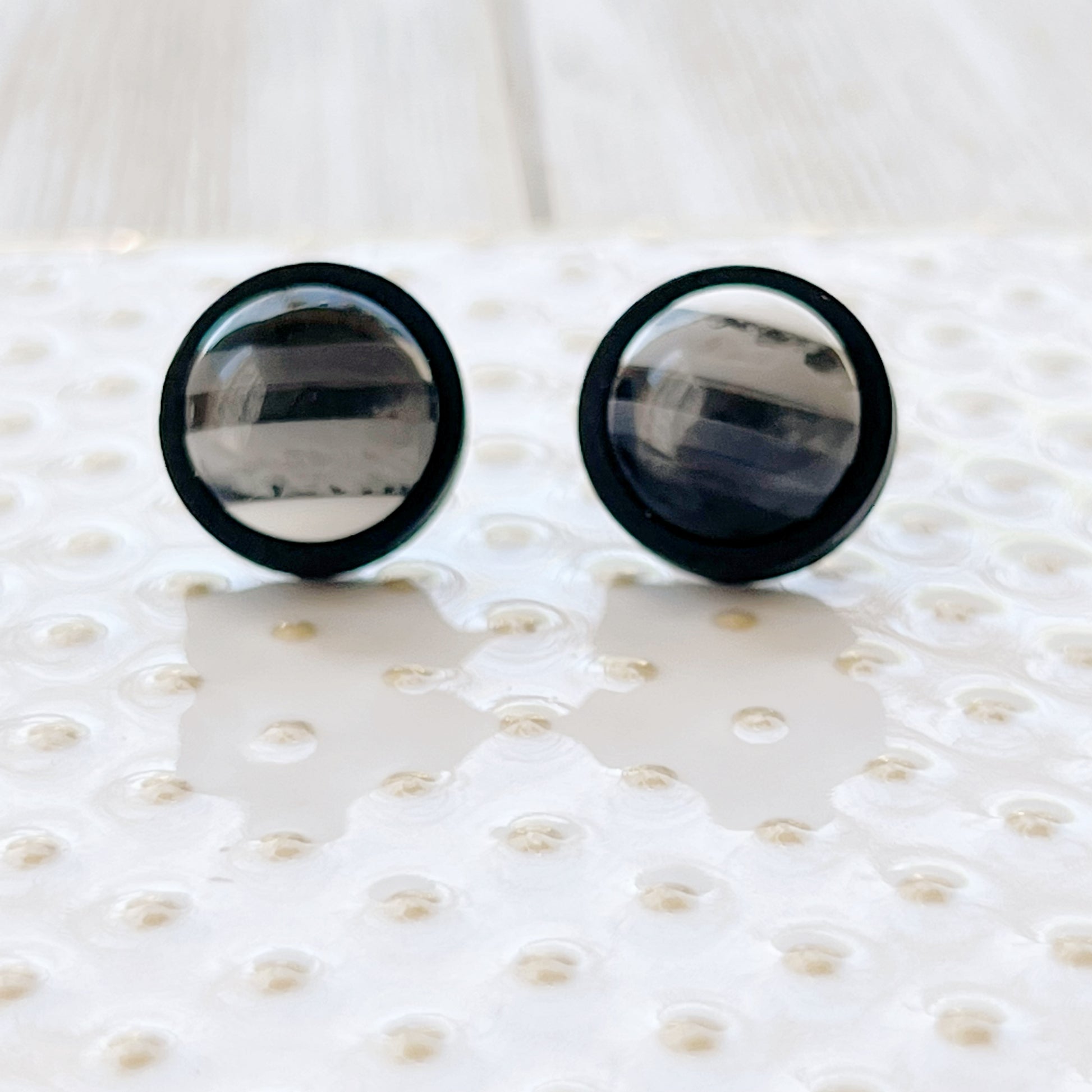 Black & White Gradient Striped Wood Earrings - Stylish Monochrome Accessories