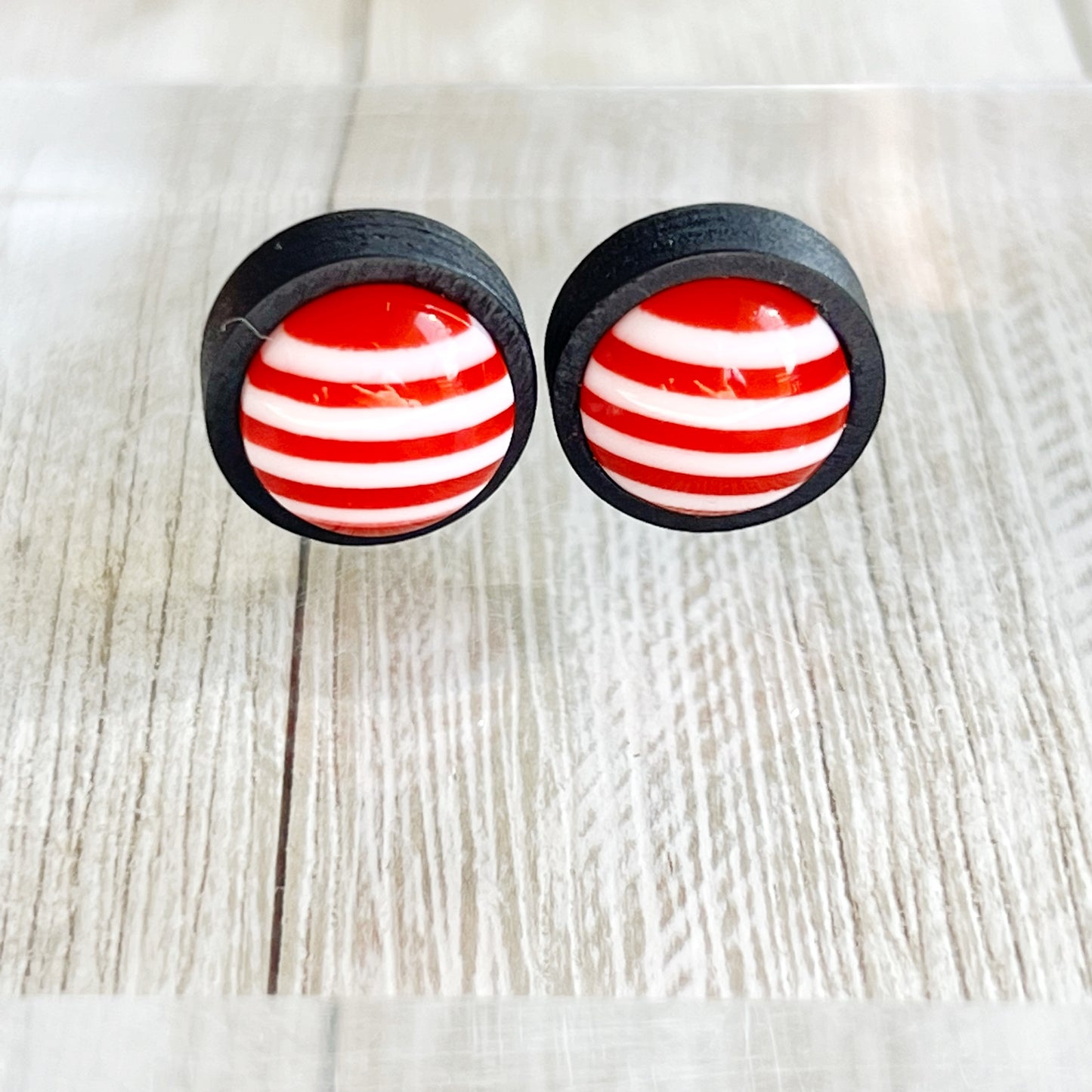 Red & White Striped Unisex Black Wood Stud Earrings: Bold & Versatile Accessories for Any Outfit