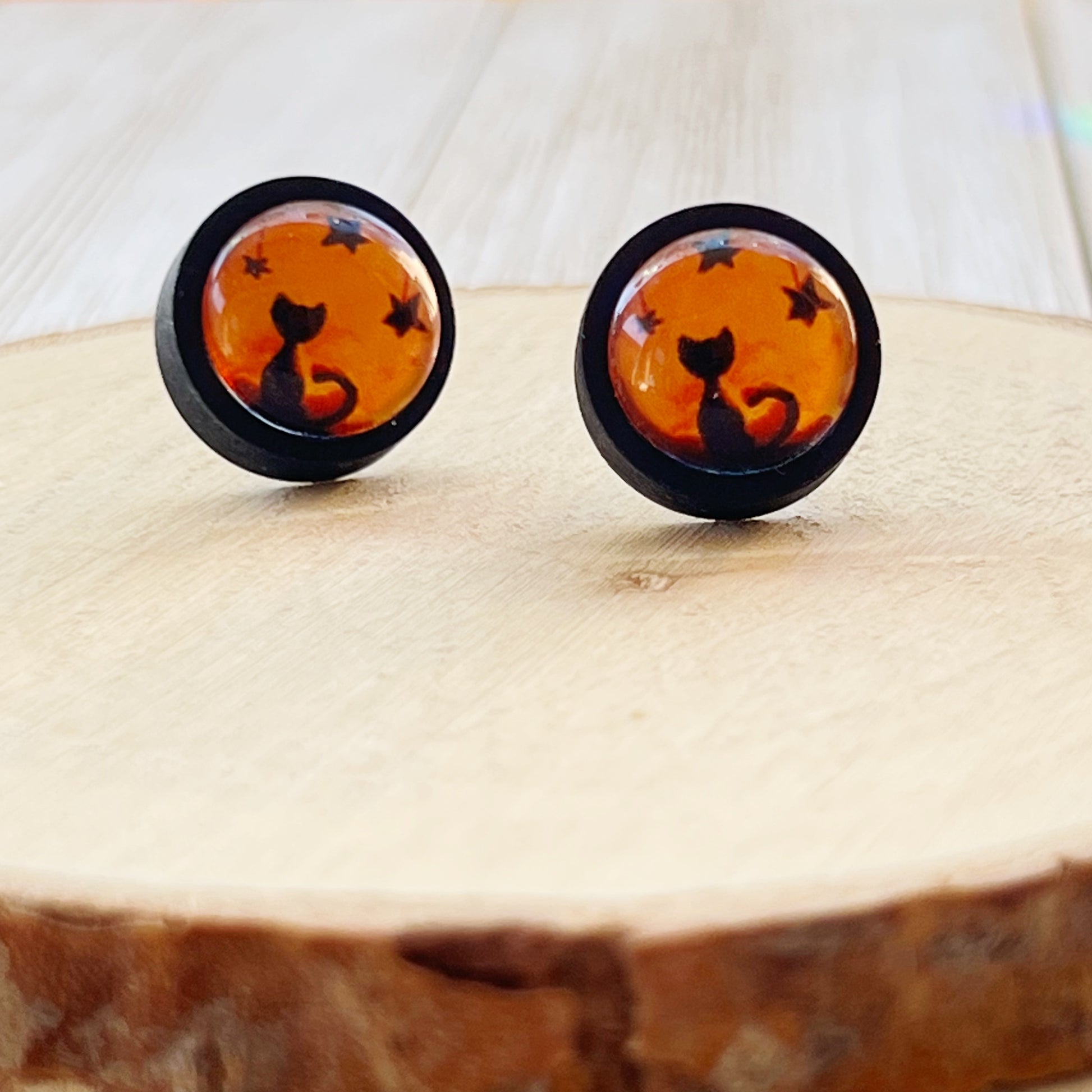 Black Cat Halloween Orange & Black Wood Stud Earring - Spooky & Stylish Accessory