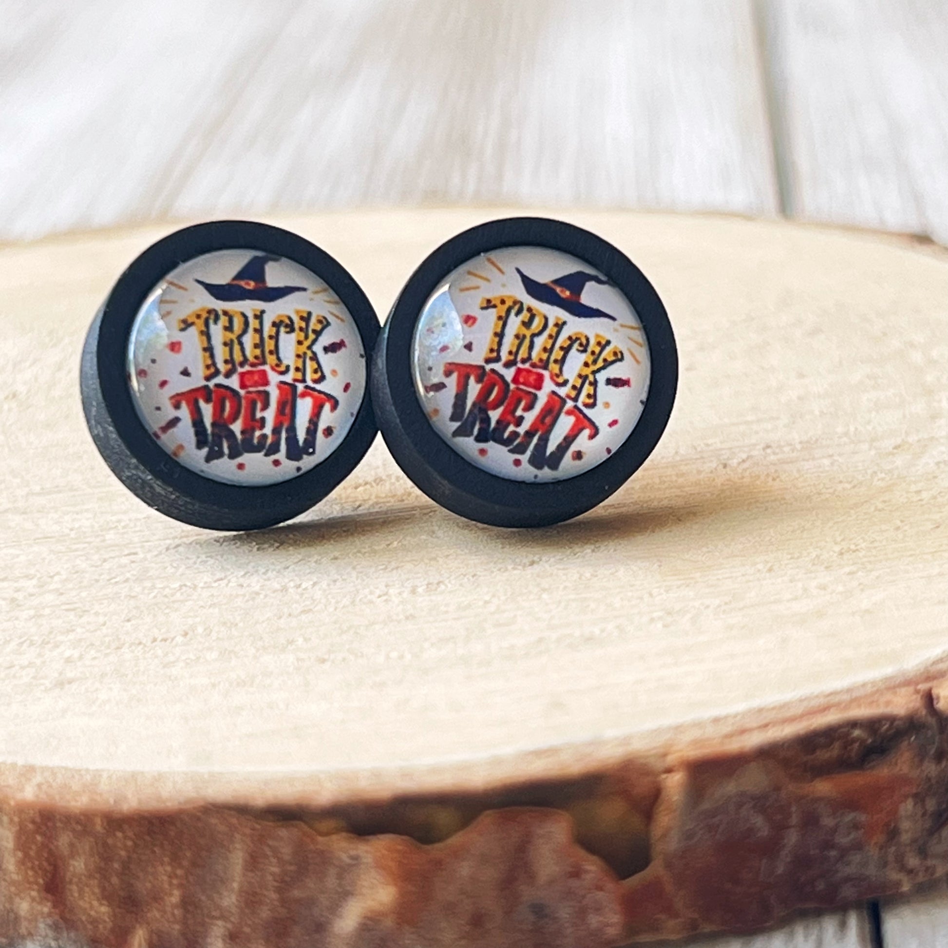 Trick or Treat Black Wood Stud Earrings - Spooky & Fun Halloween Accessories